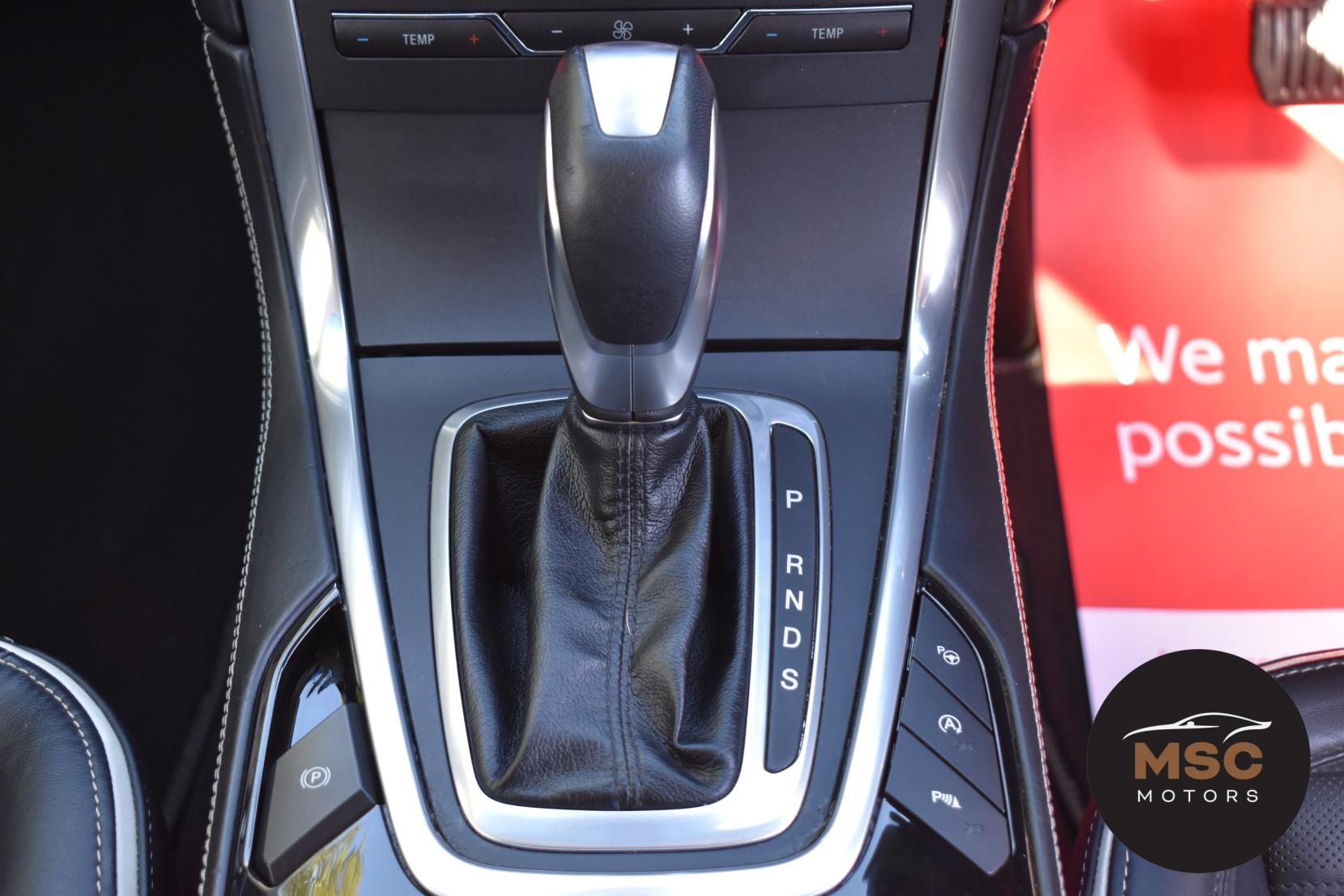 Ford Edge 2.0 TDCi Vignale SUV 5dr Diesel Powershift AWD Euro 6 (s/s) (210 ps)