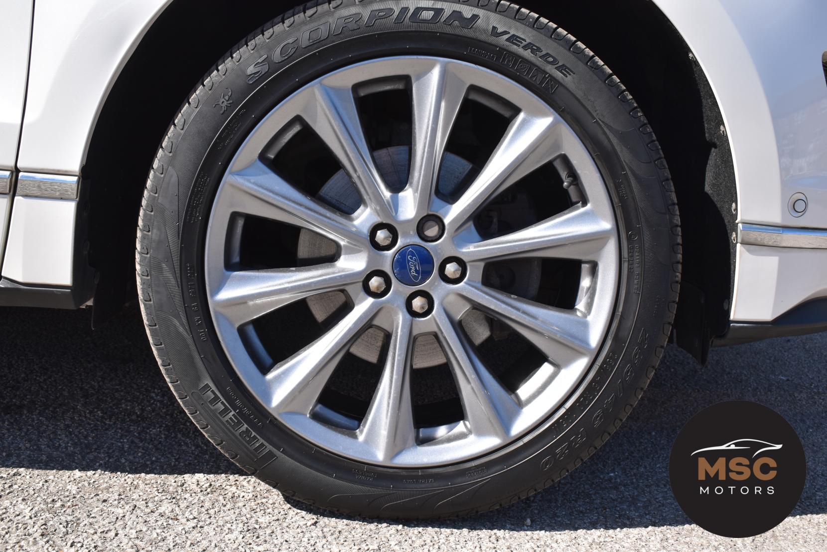 Ford Edge 2.0 TDCi Vignale SUV 5dr Diesel Powershift AWD Euro 6 (s/s) (210 ps)