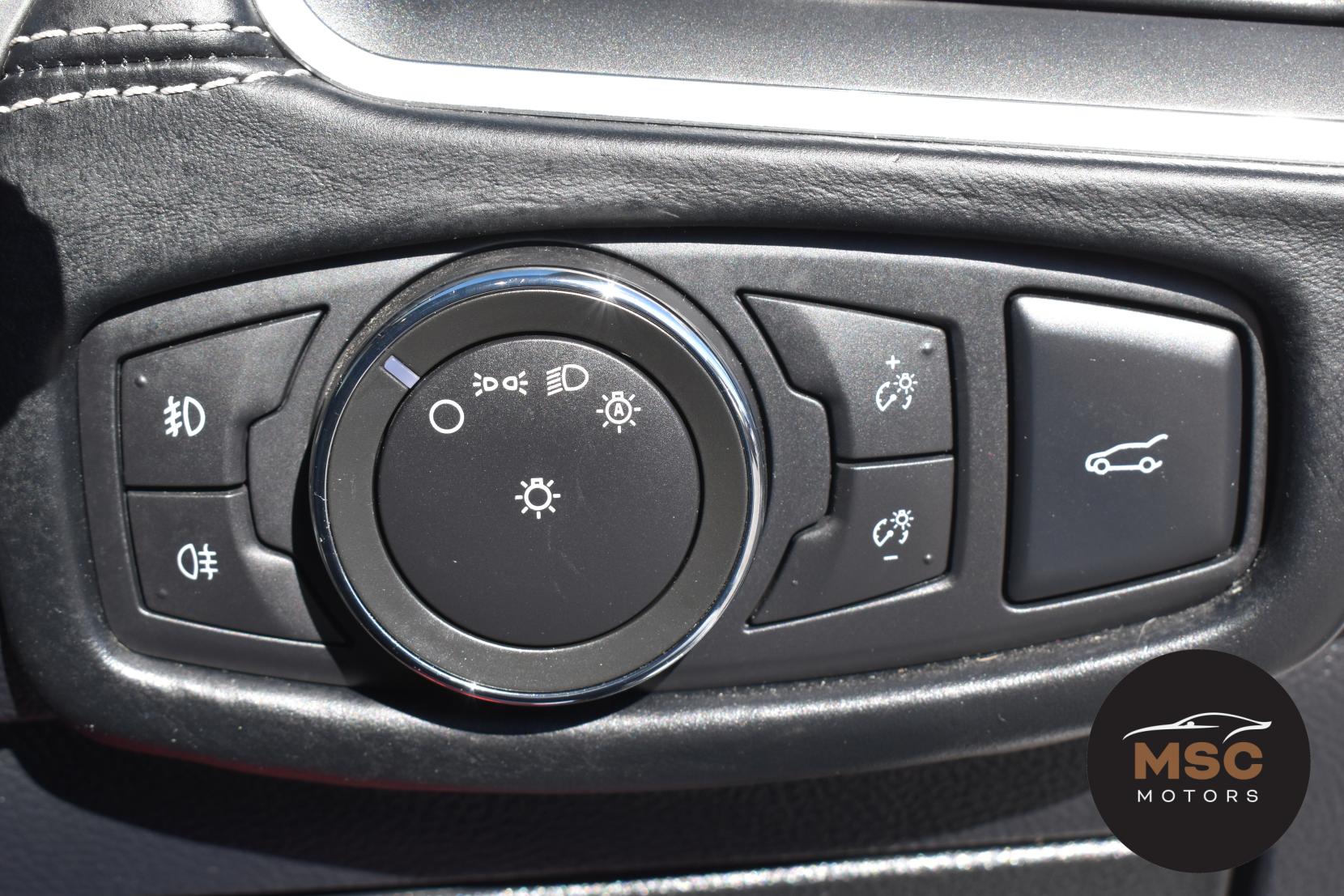 Ford Edge 2.0 TDCi Vignale SUV 5dr Diesel Powershift AWD Euro 6 (s/s) (210 ps)