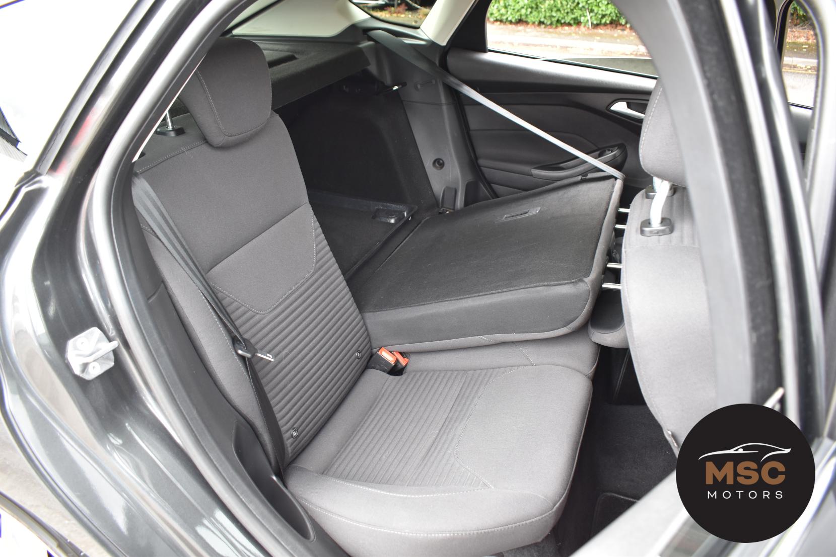 Ford Focus 1.0T EcoBoost Titanium Hatchback 5dr Petrol Manual Euro 6 (s/s) (125 ps)
