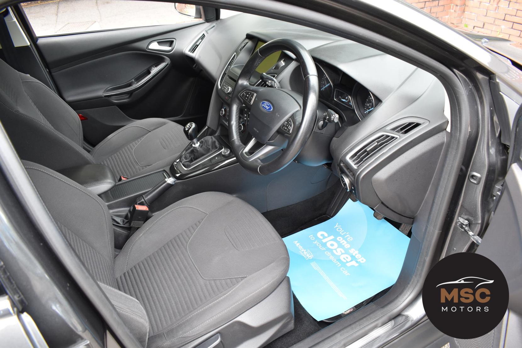 Ford Focus 1.0T EcoBoost Titanium Hatchback 5dr Petrol Manual Euro 6 (s/s) (125 ps)