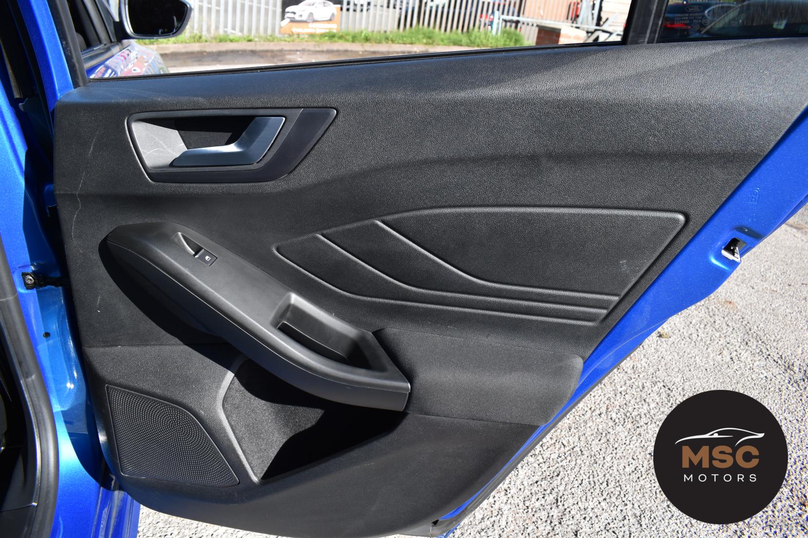 Ford Focus 1.0T EcoBoost ST-Line Hatchback 5dr Petrol Manual Euro 6 (s/s) (125 ps)