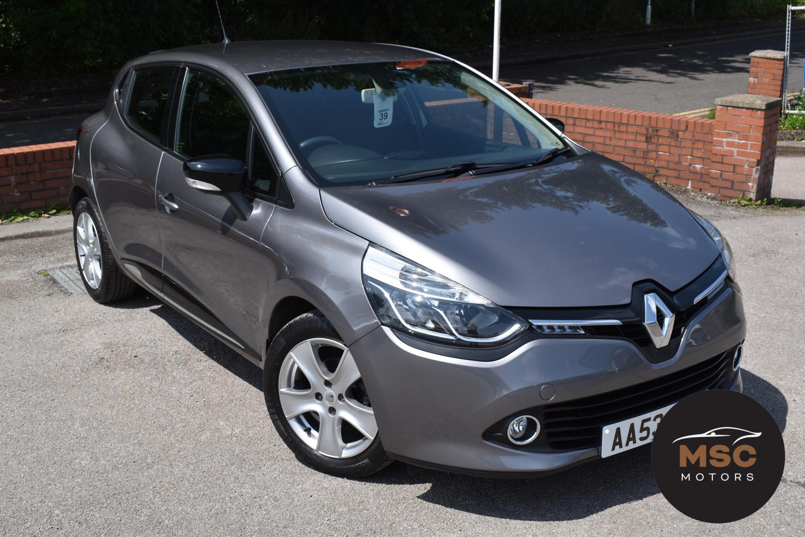 Renault Clio 1.2 16V Dynamique MediaNav Hatchback 5dr Petrol Manual Euro 5 (75 ps)