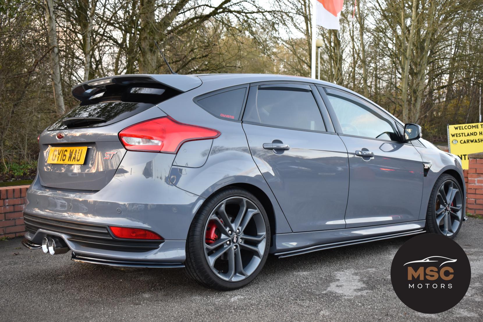 Ford Focus 2.0 TDCi ST-3 Hatchback 5dr Diesel Manual Euro 6 (s/s) (185 ps)