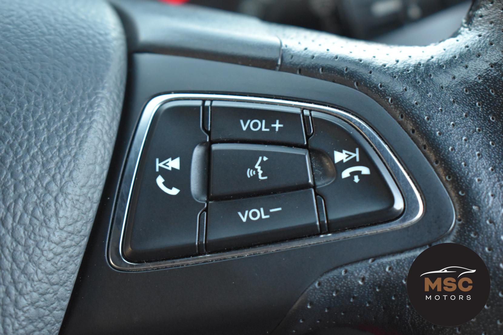 Ford Focus 2.0 TDCi ST-3 Hatchback 5dr Diesel Manual Euro 6 (s/s) (185 ps)