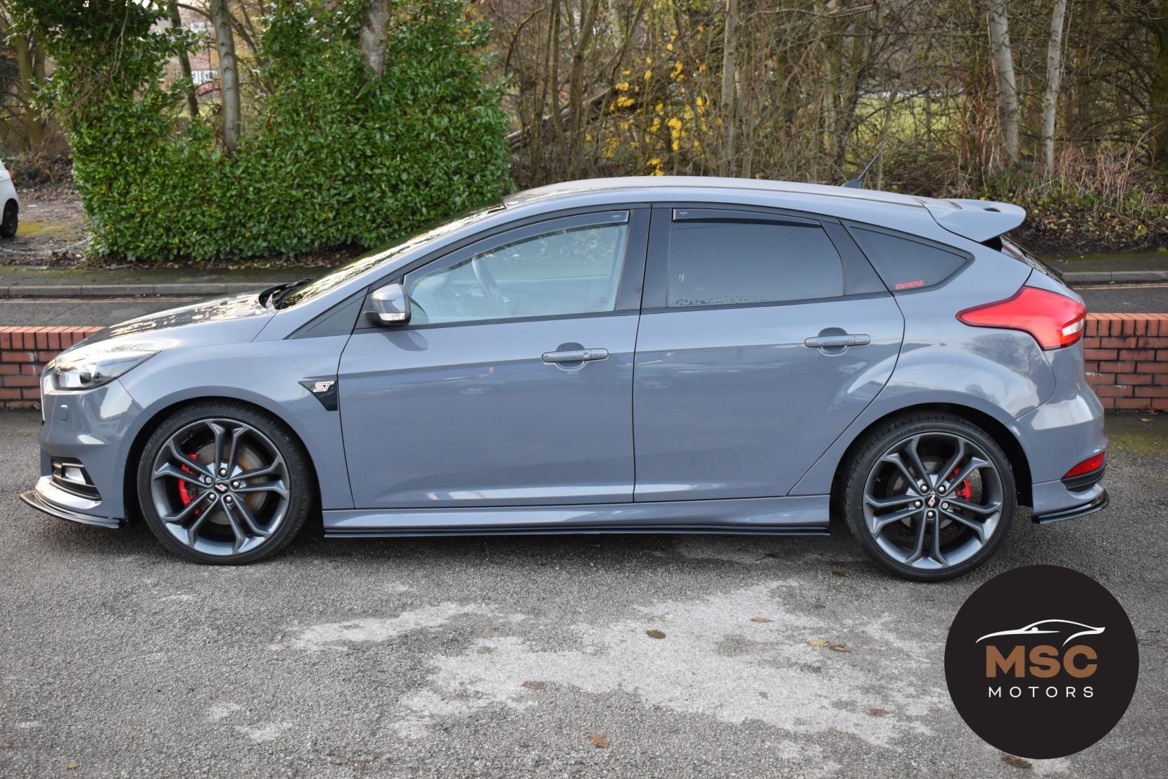 Ford Focus 2.0 TDCi ST-3 Hatchback 5dr Diesel Manual Euro 6 (s/s) (185 ps)