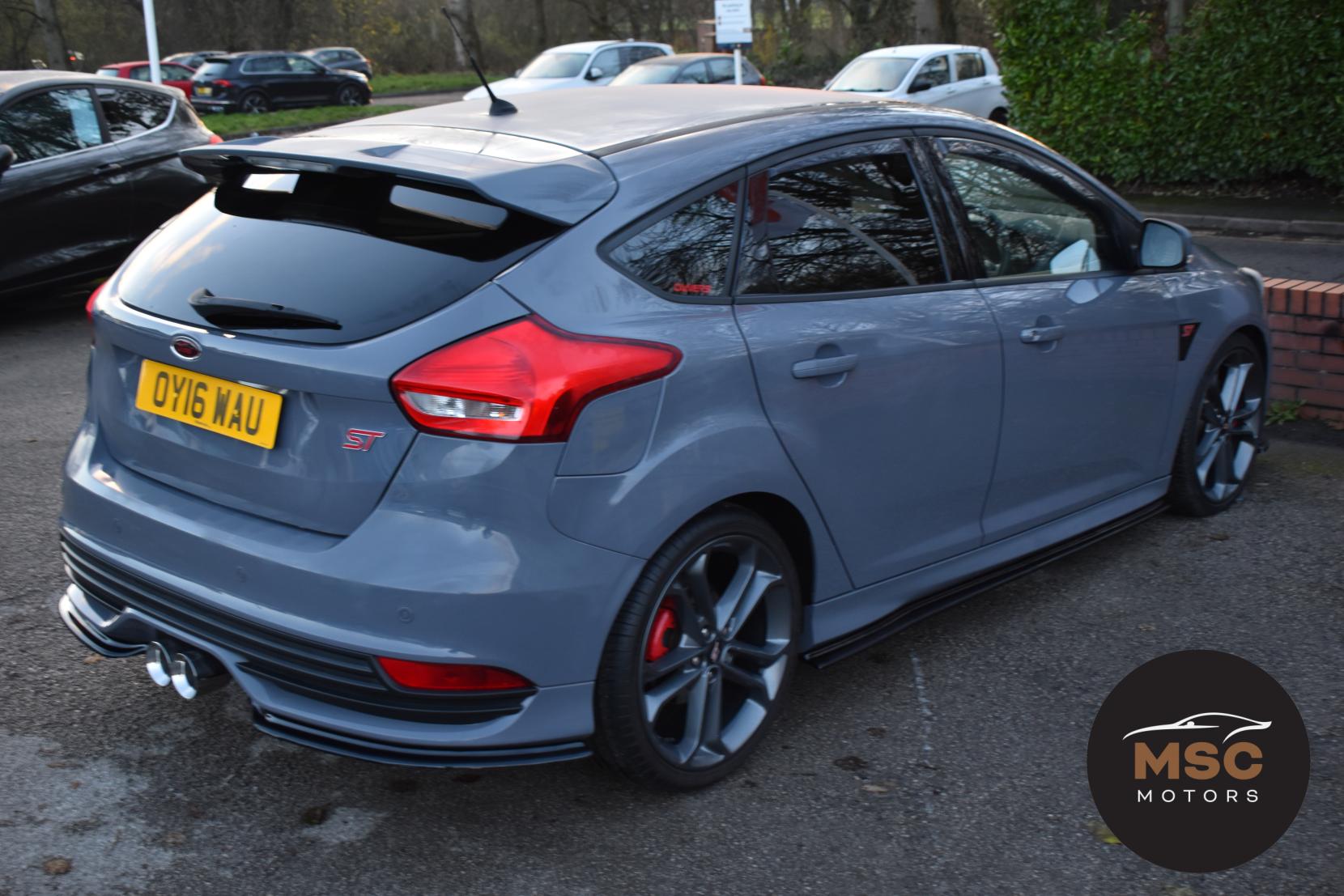 Ford Focus 2.0 TDCi ST-3 Hatchback 5dr Diesel Manual Euro 6 (s/s) (185 ps)