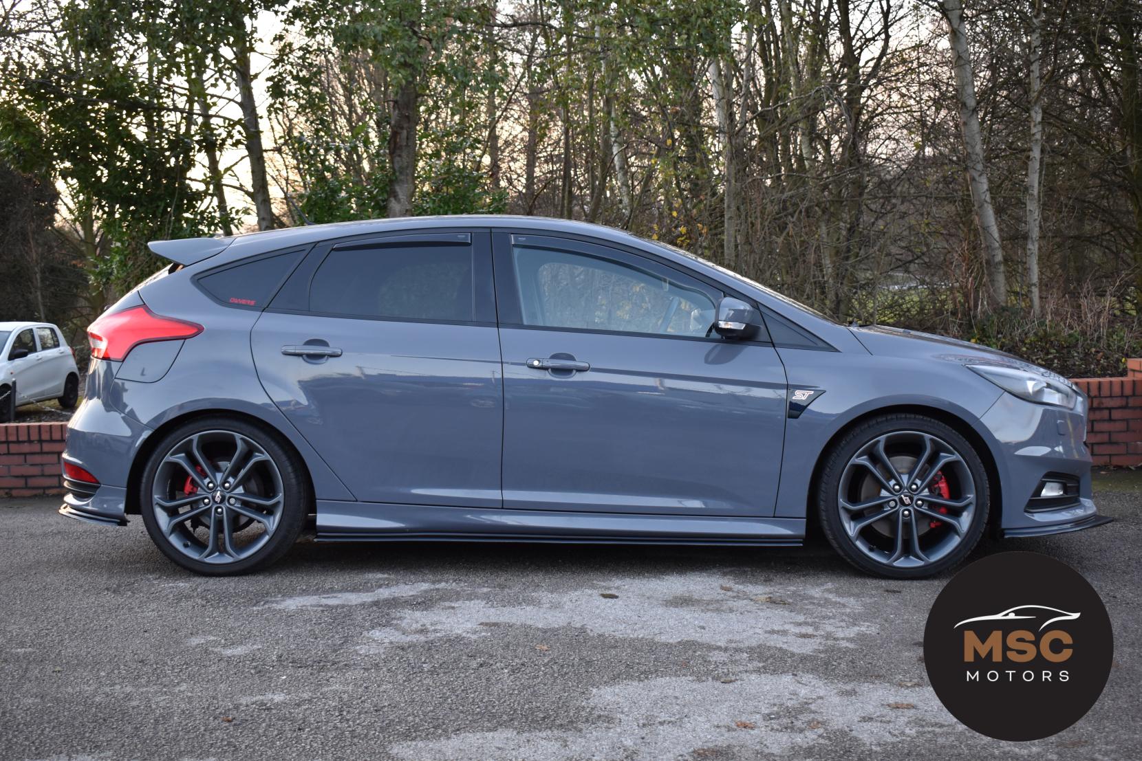 Ford Focus 2.0 TDCi ST-3 Hatchback 5dr Diesel Manual Euro 6 (s/s) (185 ps)