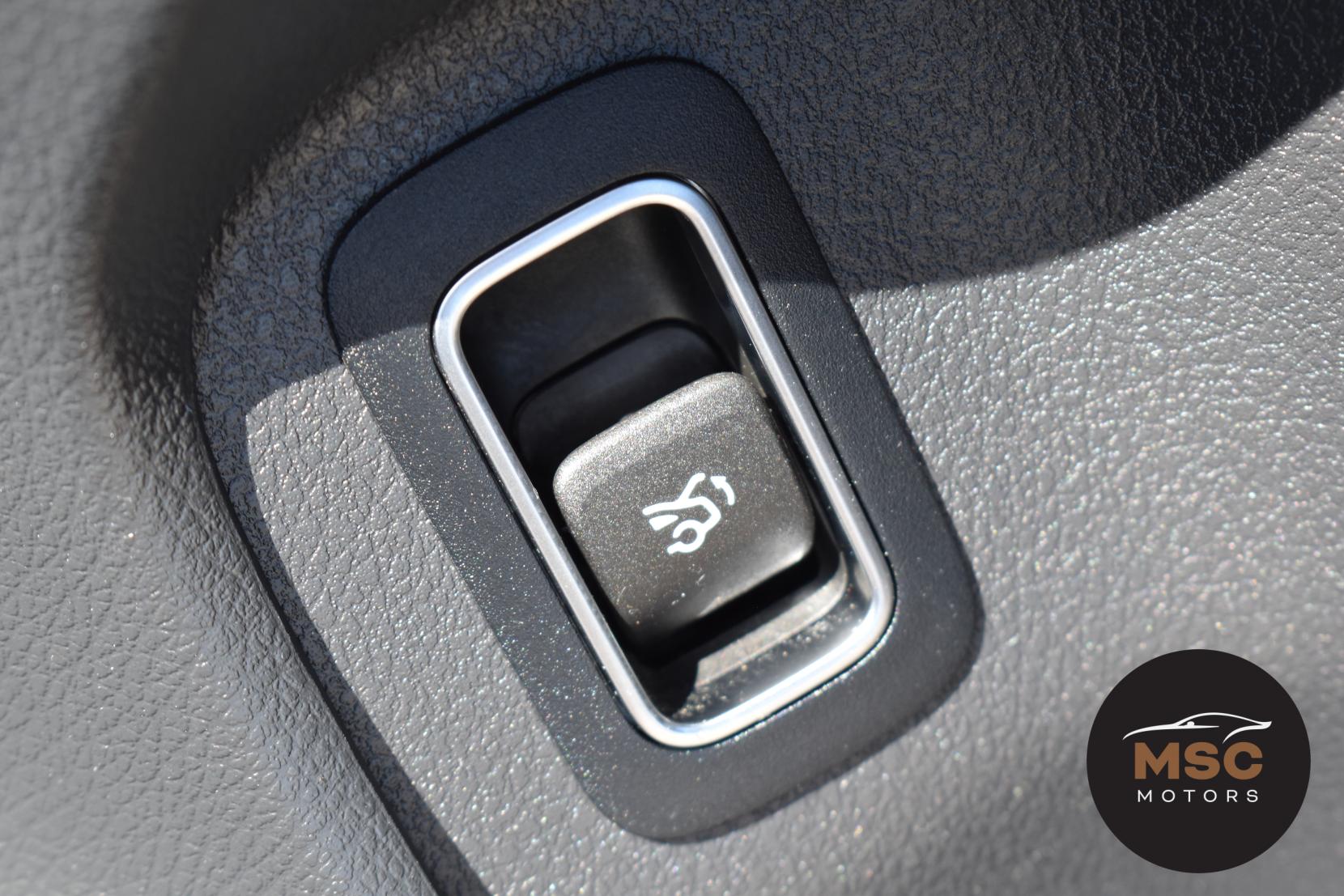 Mercedes-Benz A Class 2.0 A35 AMG (Premium Plus) Saloon 4dr Petrol SpdS DCT 4MATIC Euro 6 (s/s) (306 ps)