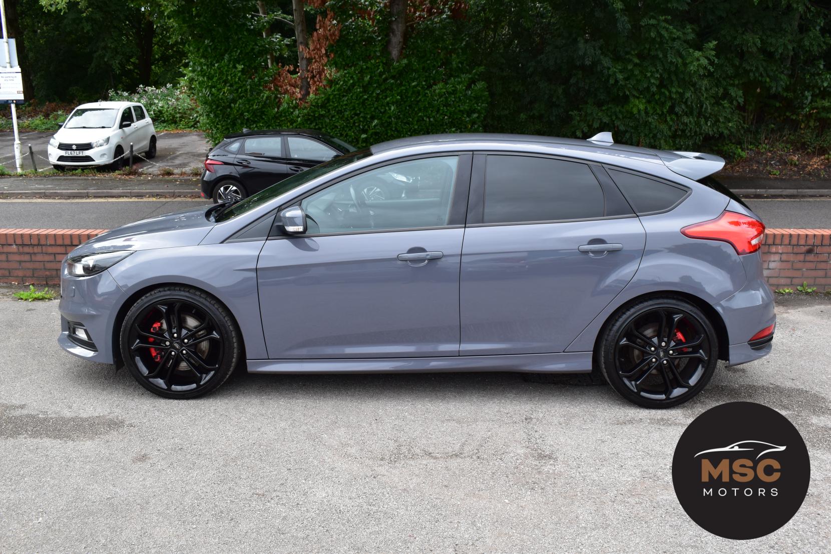 Ford Focus 2.0 TDCi ST-3 Hatchback 5dr Diesel Manual Euro 6 (s/s) (185 ps)