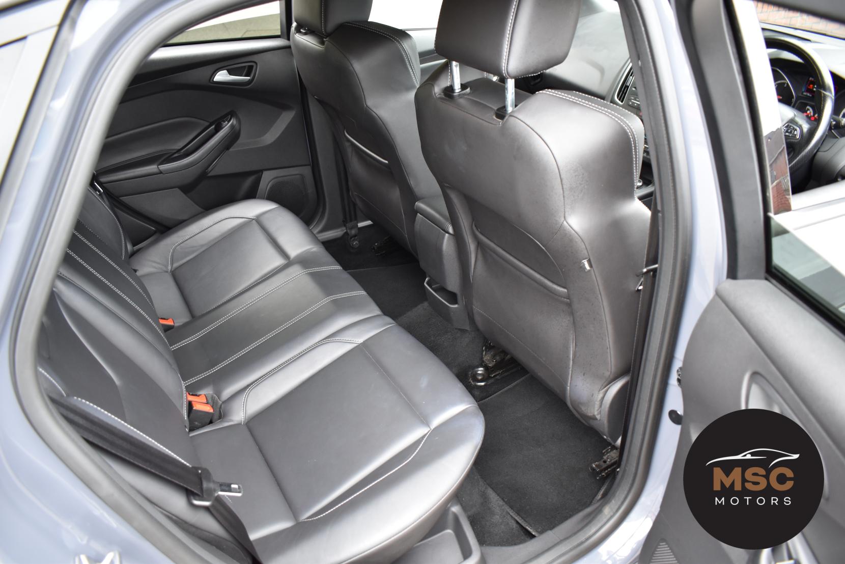 Ford Focus 2.0 TDCi ST-3 Hatchback 5dr Diesel Manual Euro 6 (s/s) (185 ps)