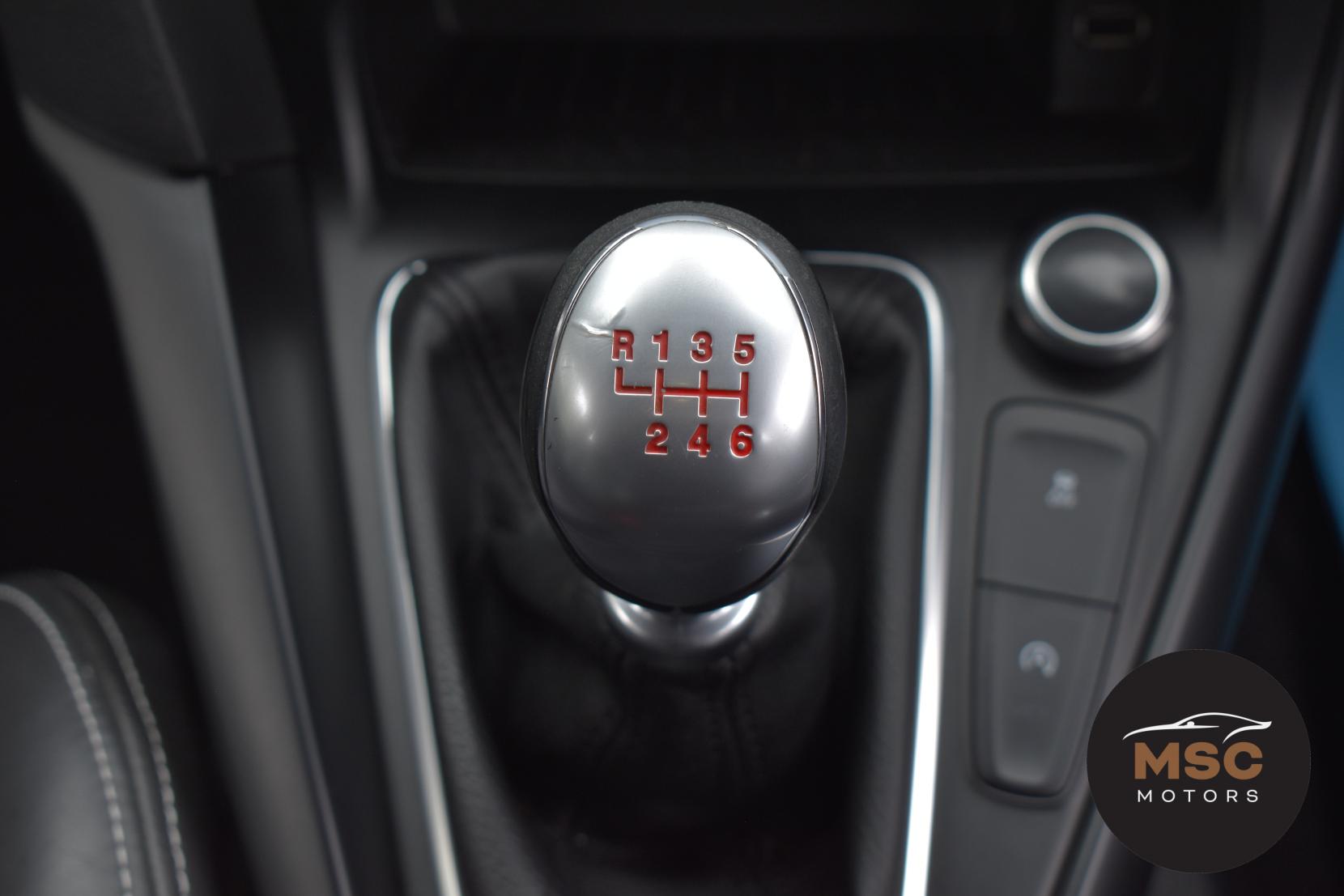 Ford Focus 2.0 TDCi ST-3 Hatchback 5dr Diesel Manual Euro 6 (s/s) (185 ps)
