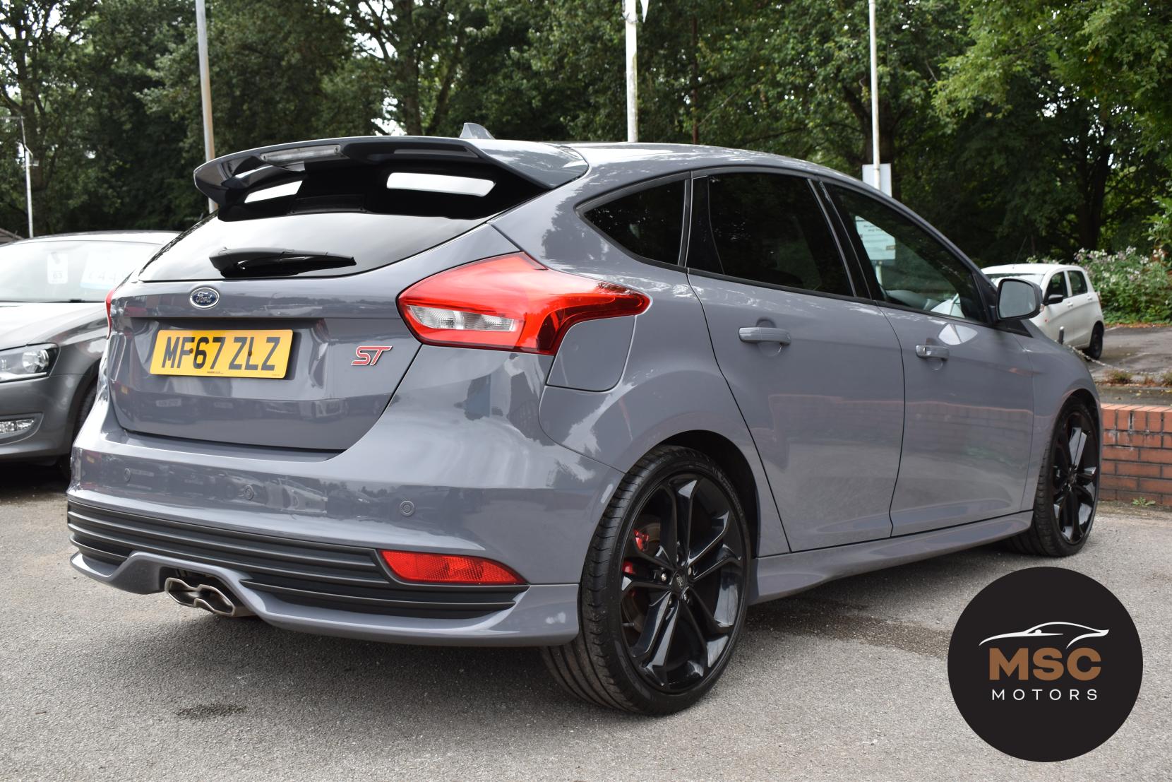 Ford Focus 2.0 TDCi ST-3 Hatchback 5dr Diesel Manual Euro 6 (s/s) (185 ps)