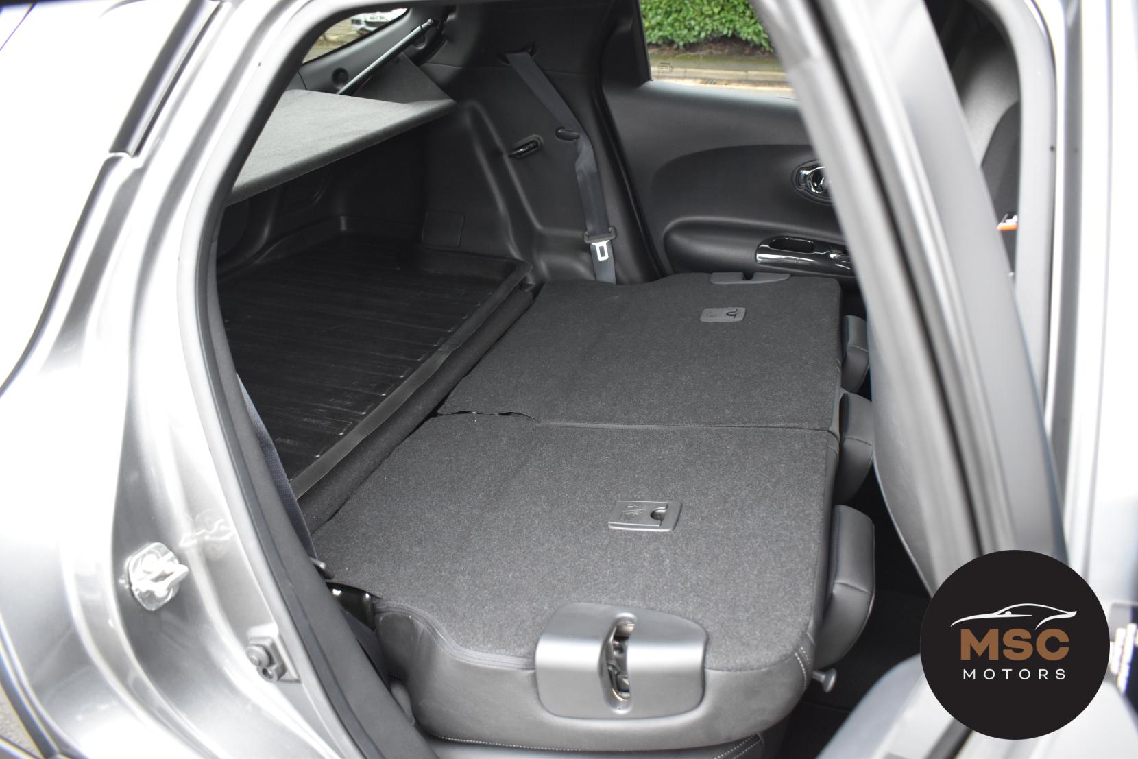 Nissan Juke 1.2 DIG-T Tekna SUV 5dr Petrol Manual Euro 6 (s/s) (115 ps)