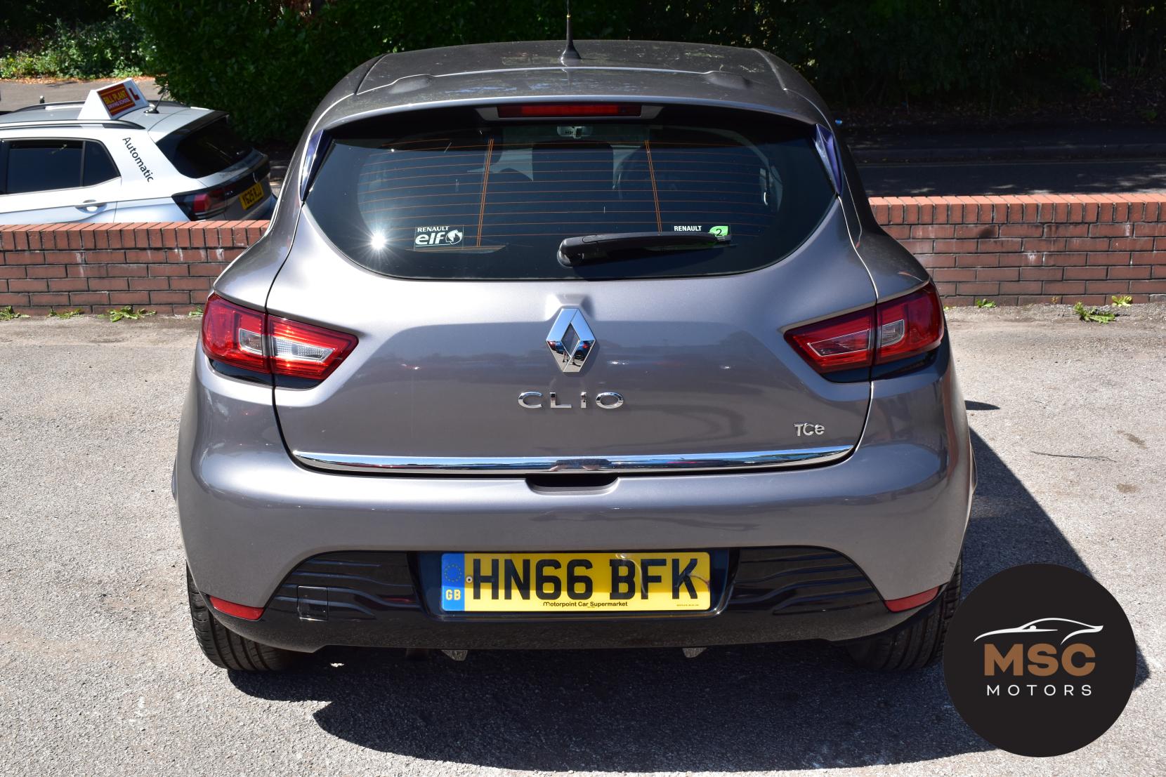 Renault Clio 0.9 TCe Dynamique Nav Hatchback 5dr Petrol Manual Euro 6 (s/s) (90 ps)