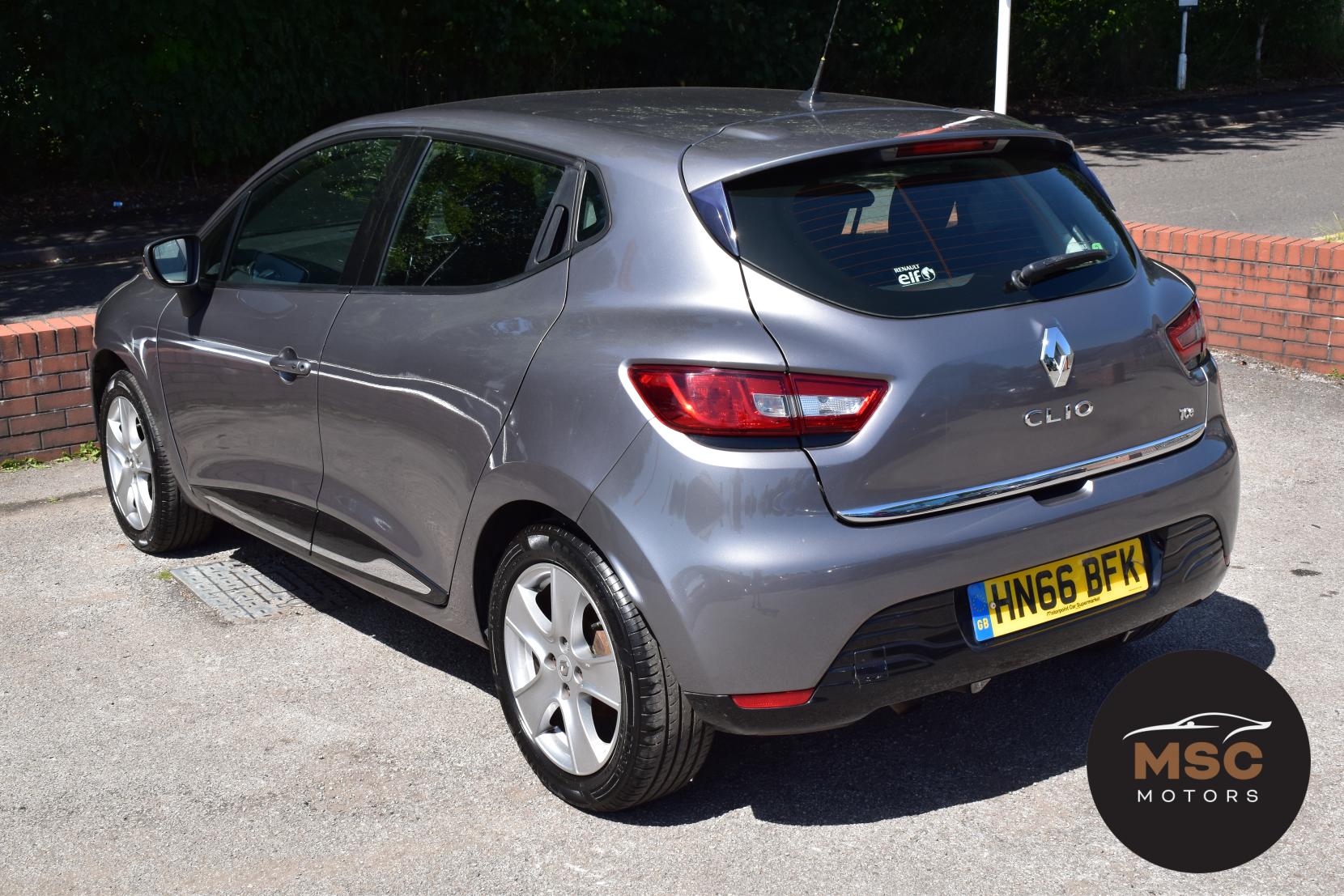 Renault Clio 0.9 TCe Dynamique Nav Hatchback 5dr Petrol Manual Euro 6 (s/s) (90 ps)