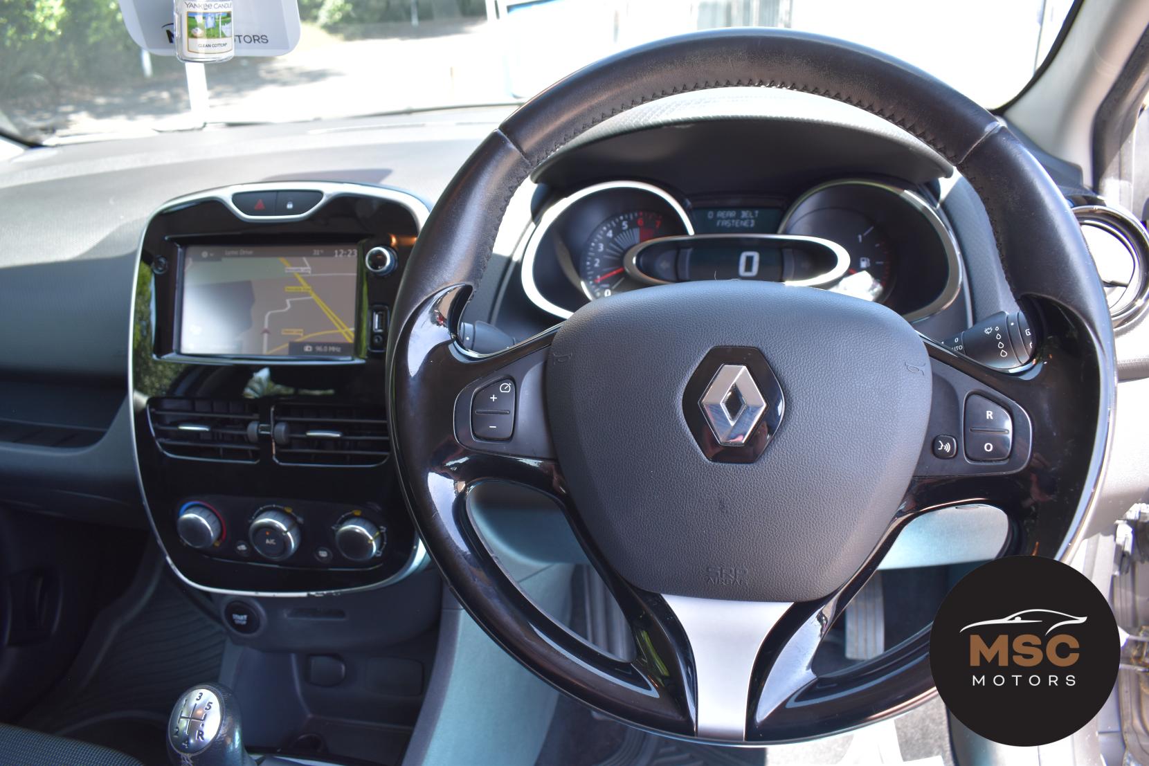 Renault Clio 0.9 TCe Dynamique Nav Hatchback 5dr Petrol Manual Euro 6 (s/s) (90 ps)