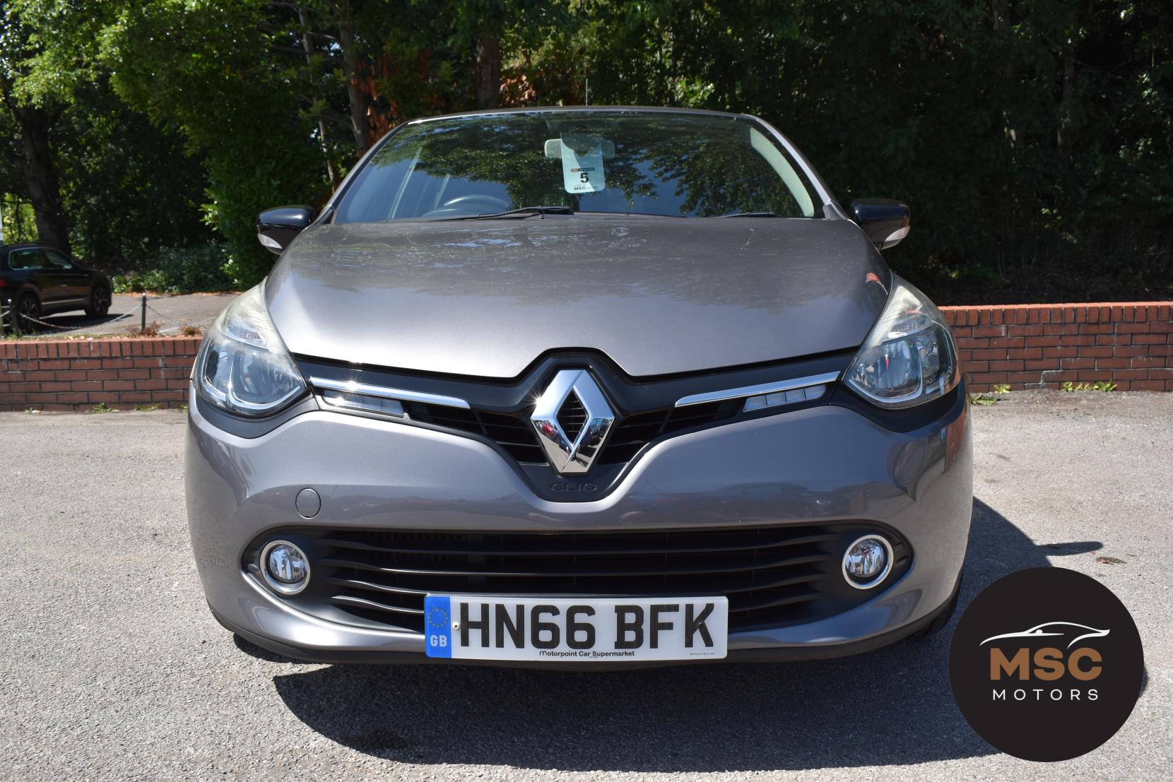 Renault Clio 0.9 TCe Dynamique Nav Hatchback 5dr Petrol Manual Euro 6 (s/s) (90 ps)