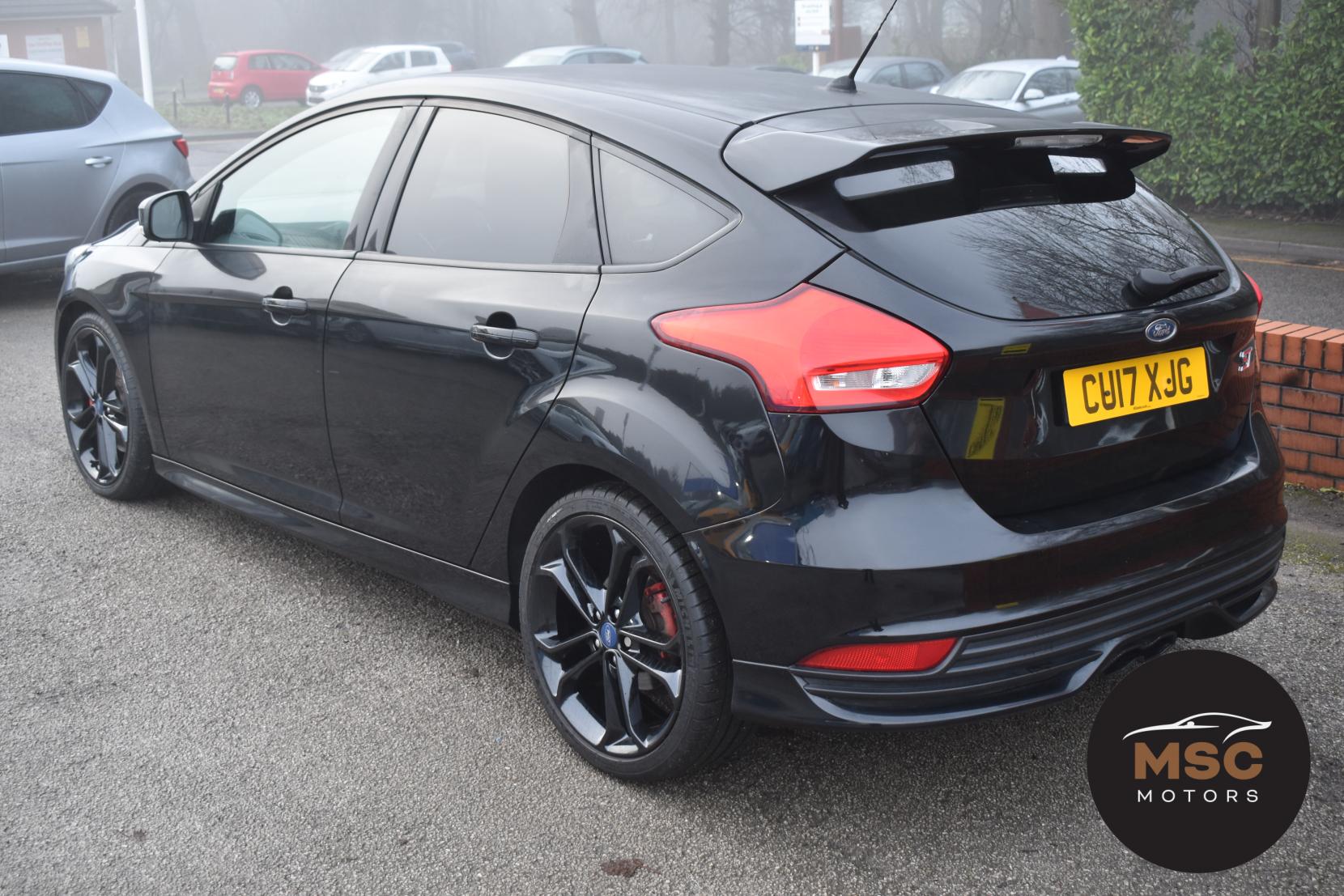 Ford Focus 2.0T EcoBoost ST-2 Hatchback 5dr Petrol Manual Euro 6 (s/s) (250 ps)