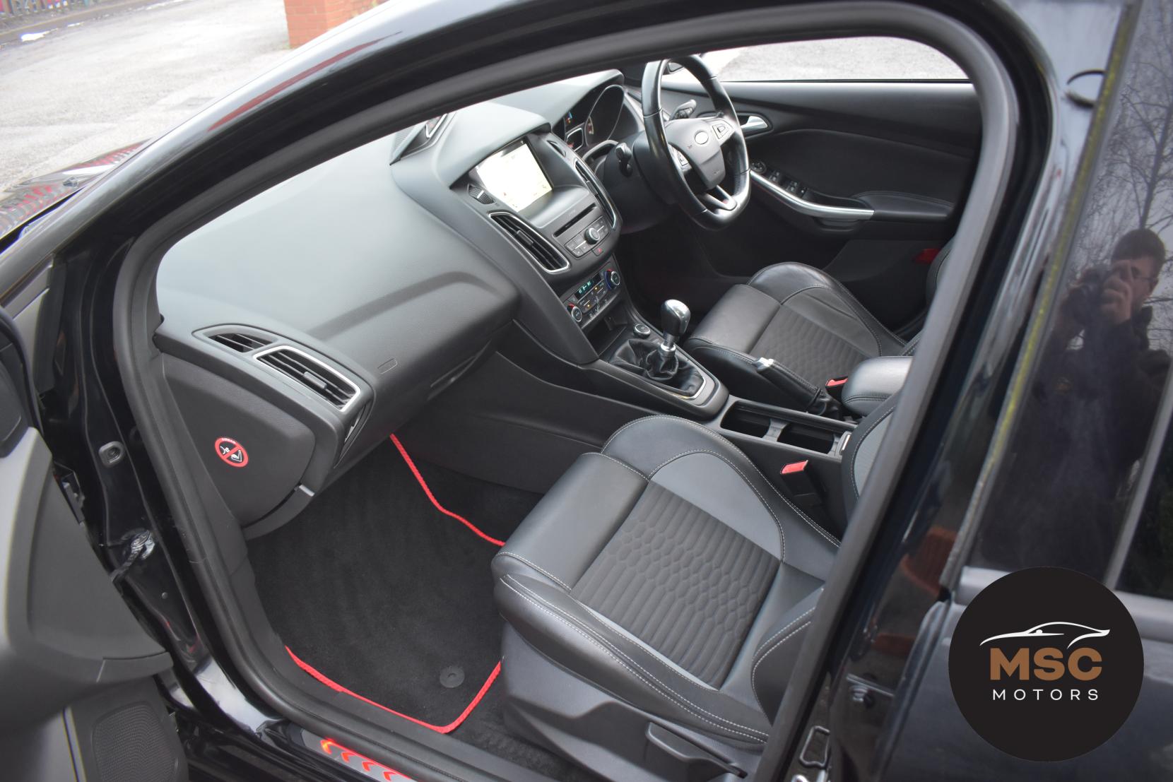 Ford Focus 2.0T EcoBoost ST-2 Hatchback 5dr Petrol Manual Euro 6 (s/s) (250 ps)