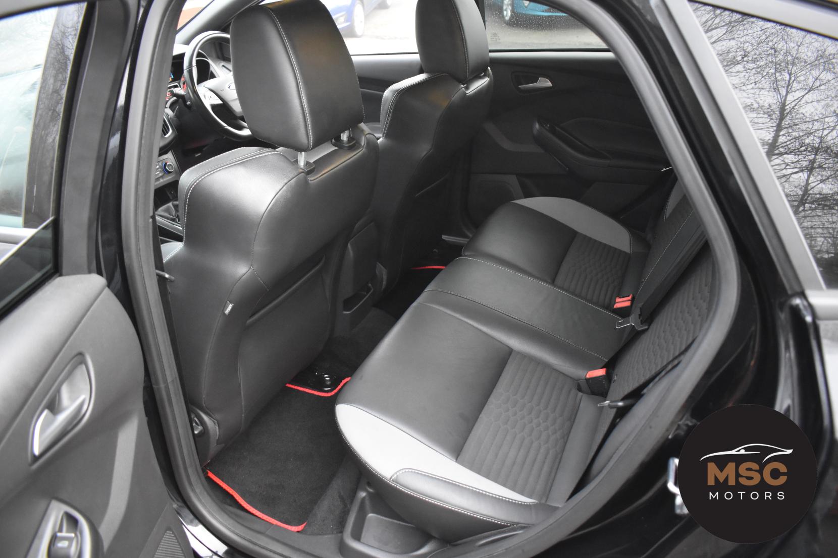 Ford Focus 2.0T EcoBoost ST-2 Hatchback 5dr Petrol Manual Euro 6 (s/s) (250 ps)