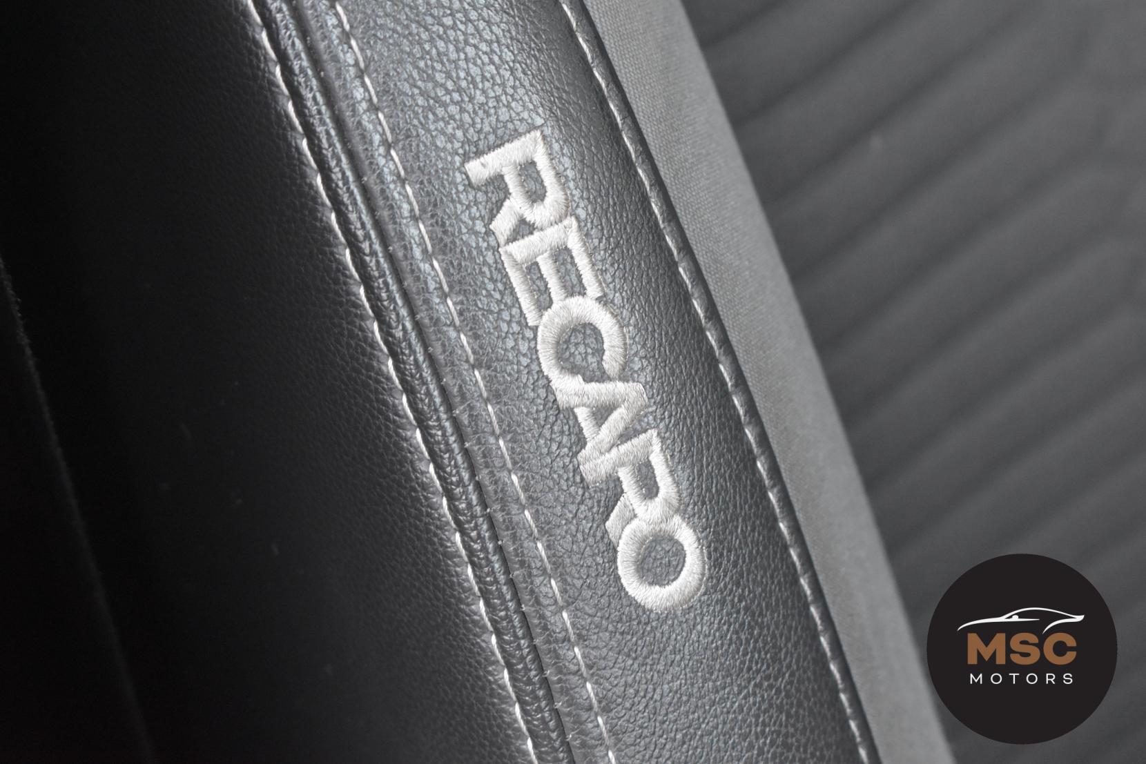 Ford Focus 2.0T EcoBoost ST-2 Hatchback 5dr Petrol Manual Euro 6 (s/s) (250 ps)