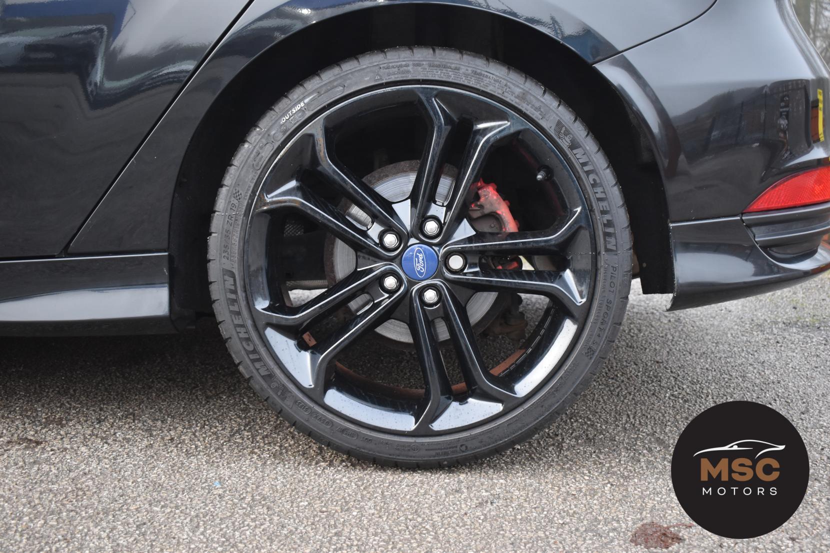 Ford Focus 2.0T EcoBoost ST-2 Hatchback 5dr Petrol Manual Euro 6 (s/s) (250 ps)