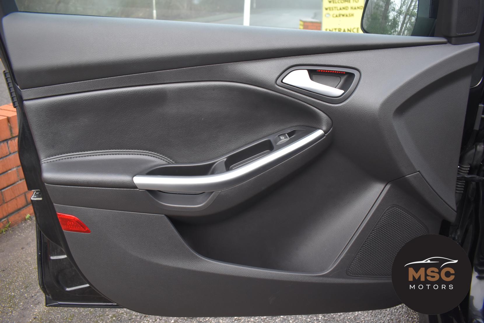 Ford Focus 2.0T EcoBoost ST-2 Hatchback 5dr Petrol Manual Euro 6 (s/s) (250 ps)