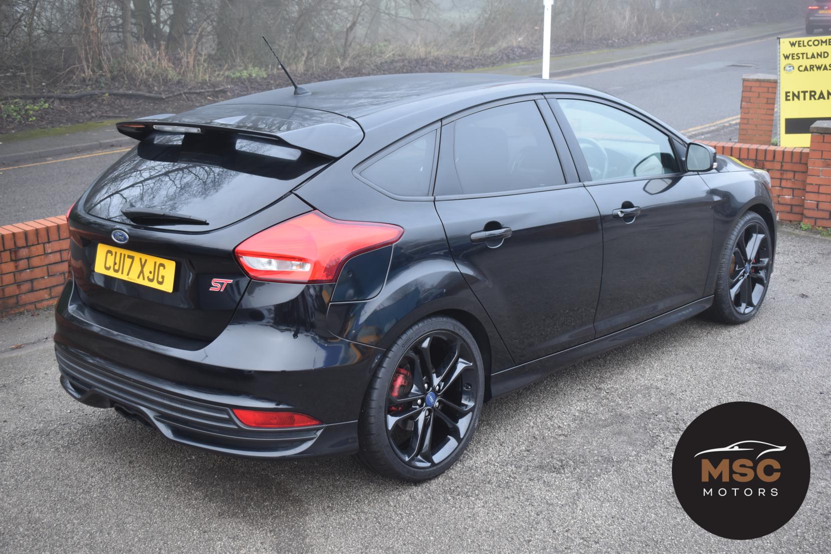 Ford Focus 2.0T EcoBoost ST-2 Hatchback 5dr Petrol Manual Euro 6 (s/s) (250 ps)