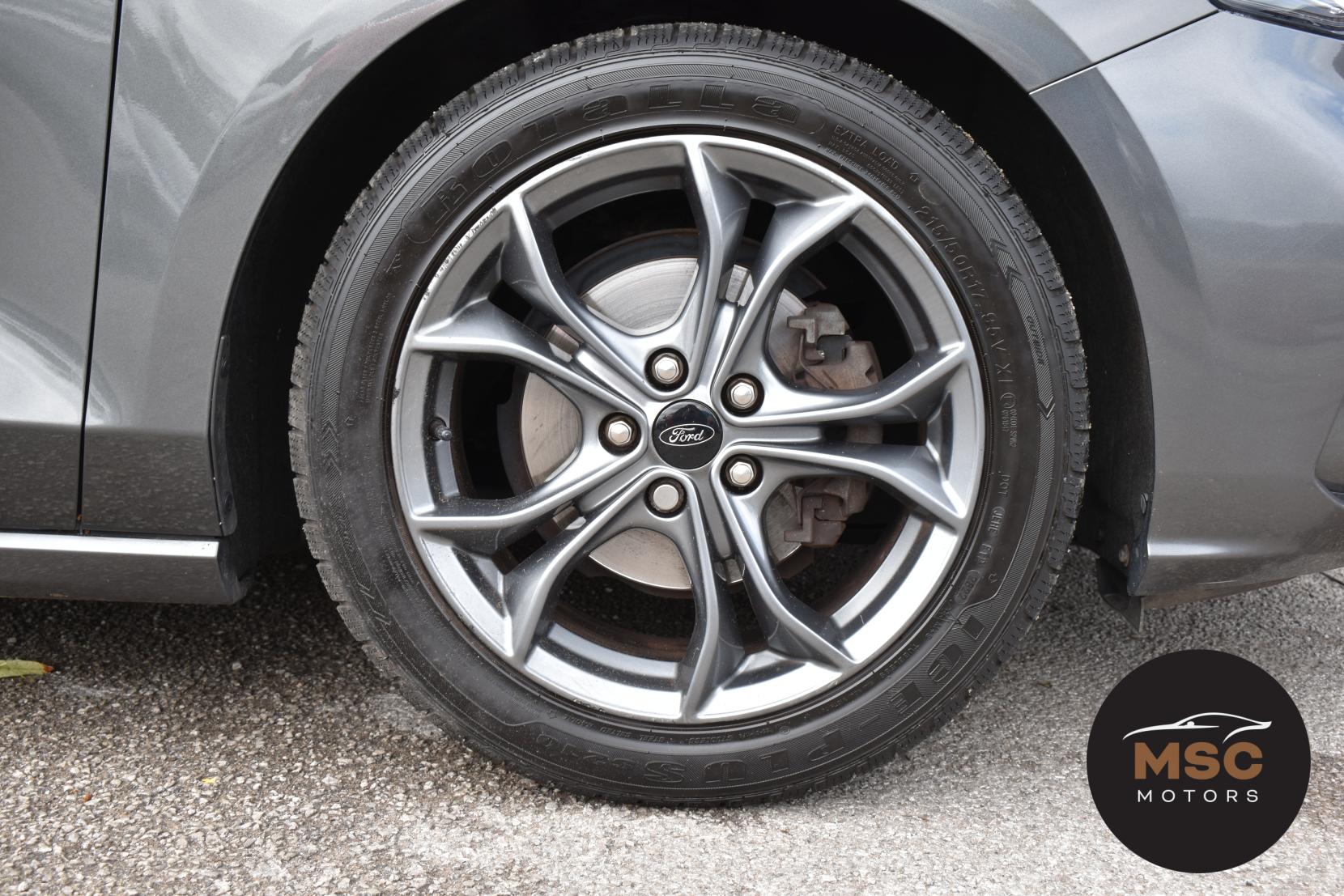 Ford Focus 1.0T EcoBoost ST-Line Hatchback 5dr Petrol Manual Euro 6 (s/s) (125 ps)