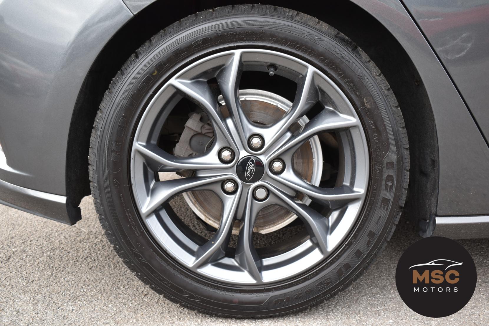 Ford Focus 1.0T EcoBoost ST-Line Hatchback 5dr Petrol Manual Euro 6 (s/s) (125 ps)