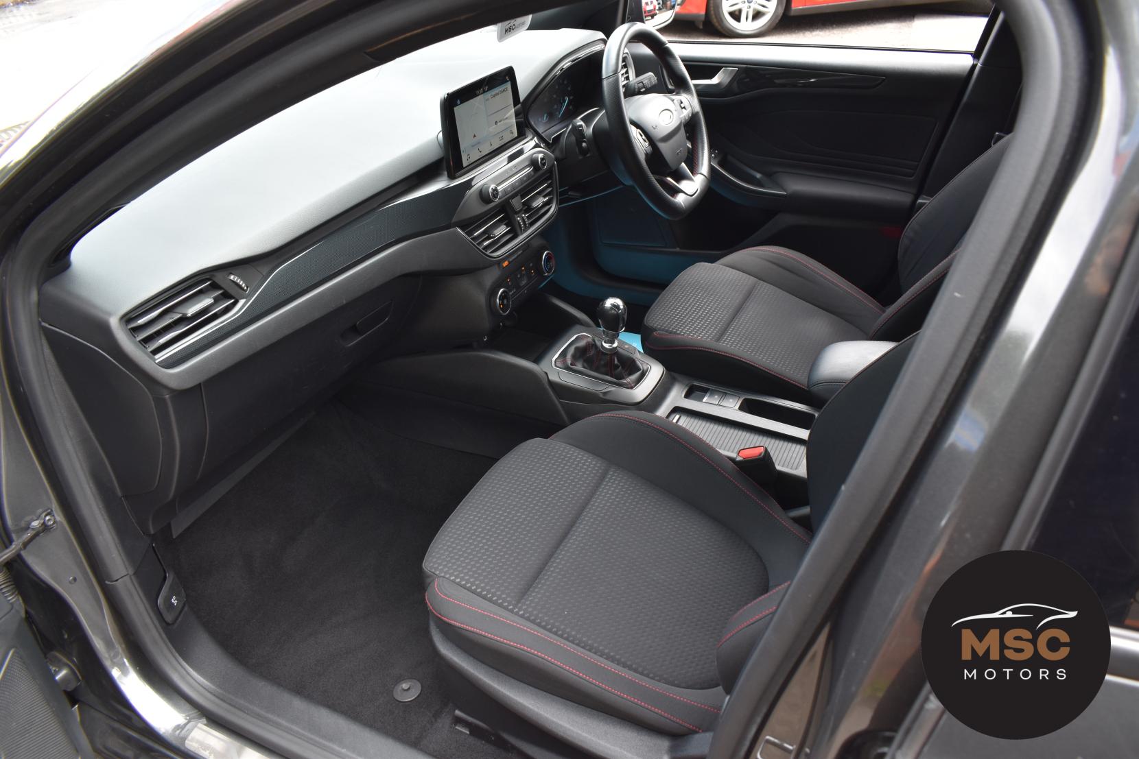 Ford Focus 1.0T EcoBoost ST-Line Hatchback 5dr Petrol Manual Euro 6 (s/s) (125 ps)