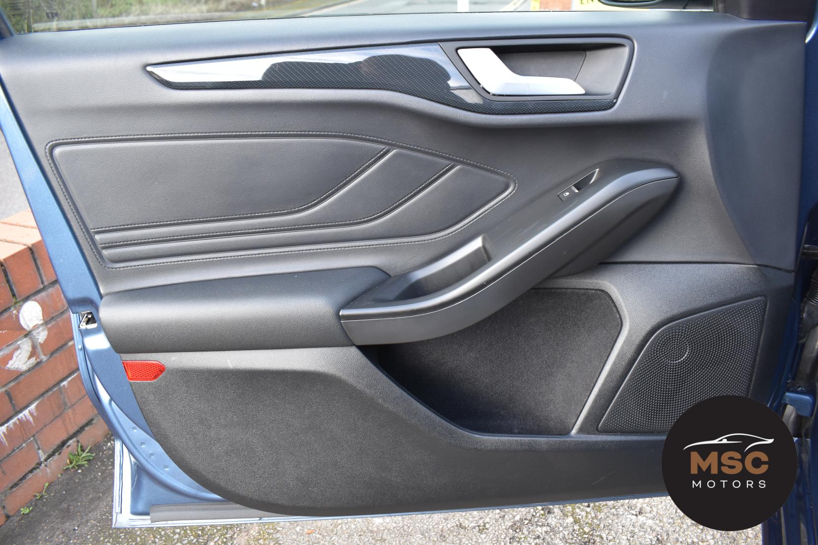 Ford Focus 1.0T EcoBoost MHEV ST-Line X Edition Hatchback 5dr Petrol Manual Euro 6 (s/s) (125 ps)