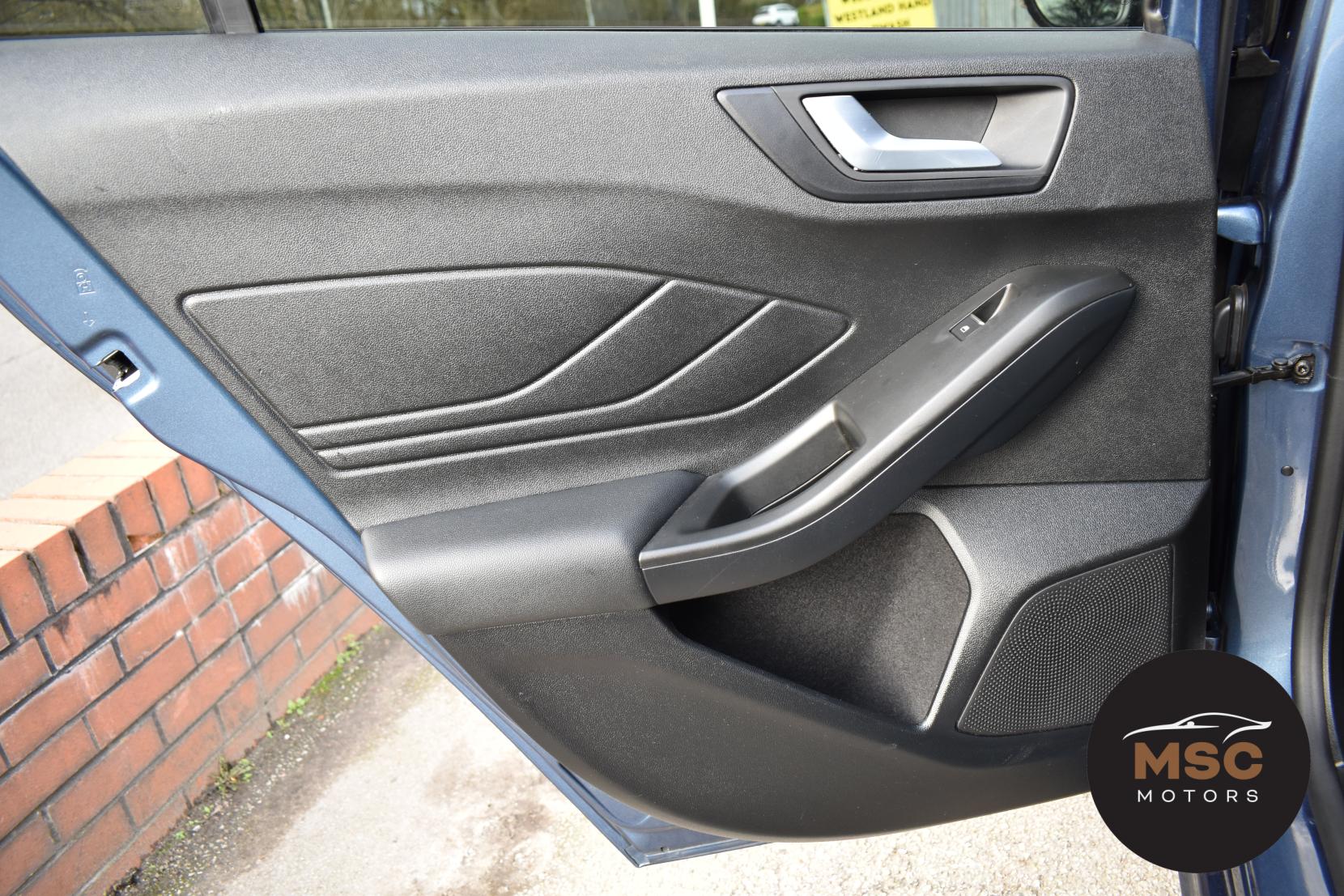 Ford Focus 1.0T EcoBoost MHEV ST-Line X Edition Hatchback 5dr Petrol Manual Euro 6 (s/s) (125 ps)