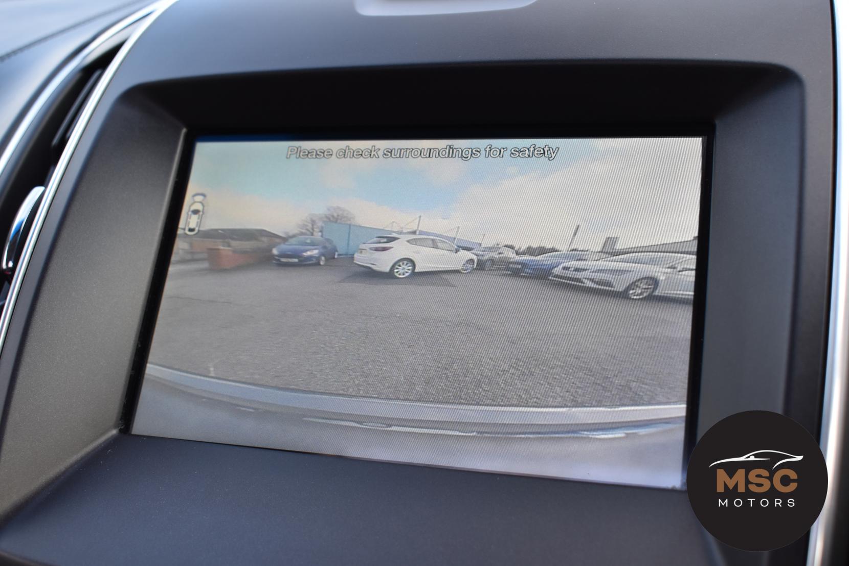 Ford Edge 2.0 TDCi Vignale SUV 5dr Diesel Powershift AWD Euro 6 (s/s) (210 ps)