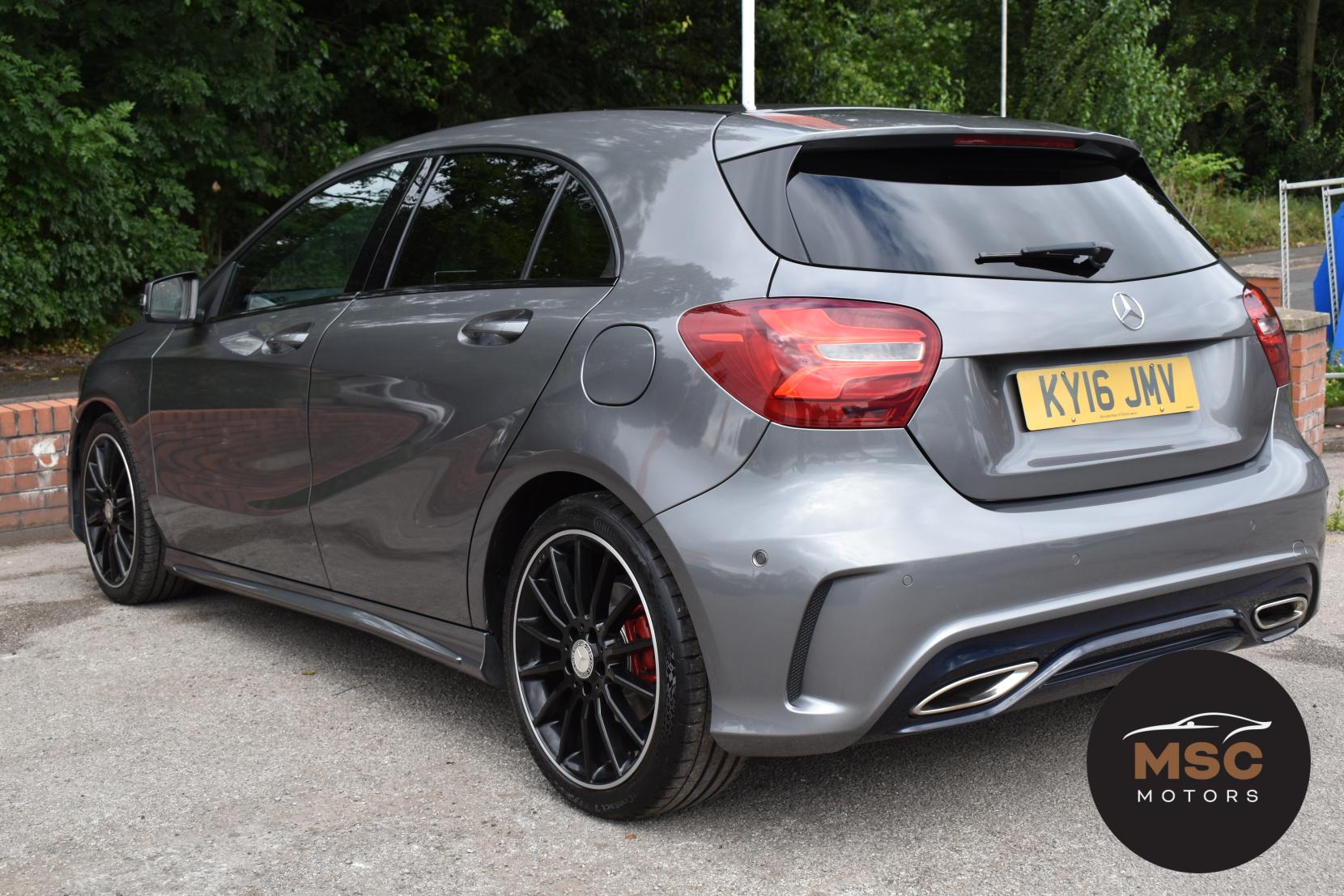 Mercedes-Benz A Class 2.1 A200d AMG Line (Premium) Hatchback 5dr Diesel 7G-DCT Euro 6 (s/s) (136 ps)