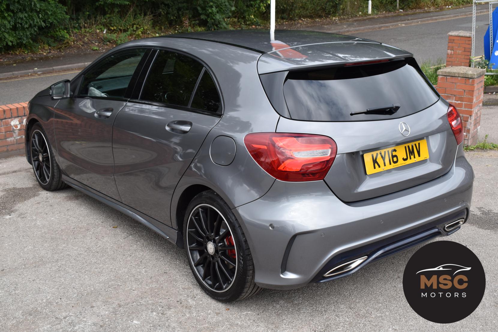 Mercedes-Benz A Class 2.1 A200d AMG Line (Premium) Hatchback 5dr Diesel 7G-DCT Euro 6 (s/s) (136 ps)