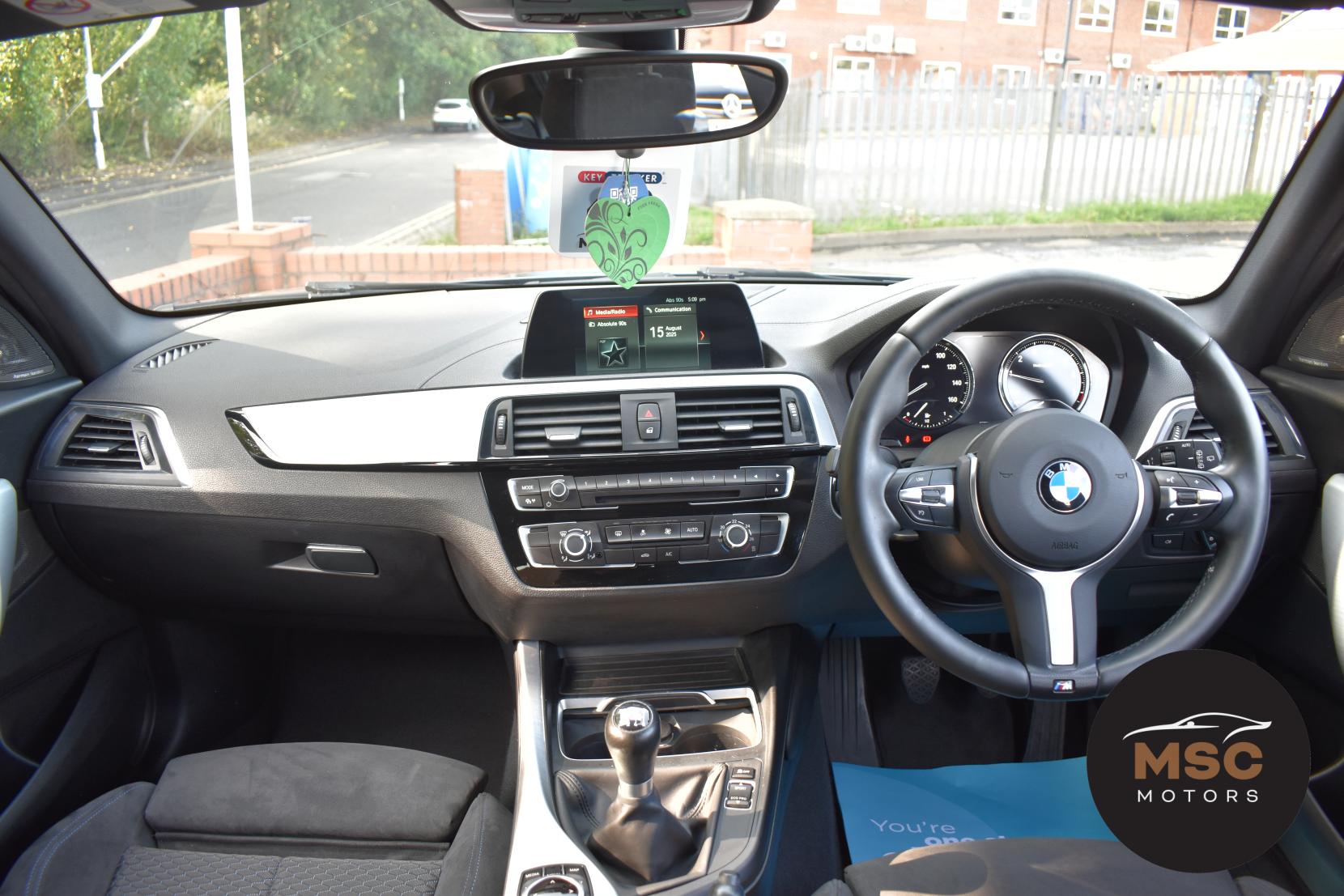 BMW 1 Series 1.5 118i M Sport Shadow Edition Hatchback 5dr Petrol Manual Euro 6 (s/s) (136 ps)