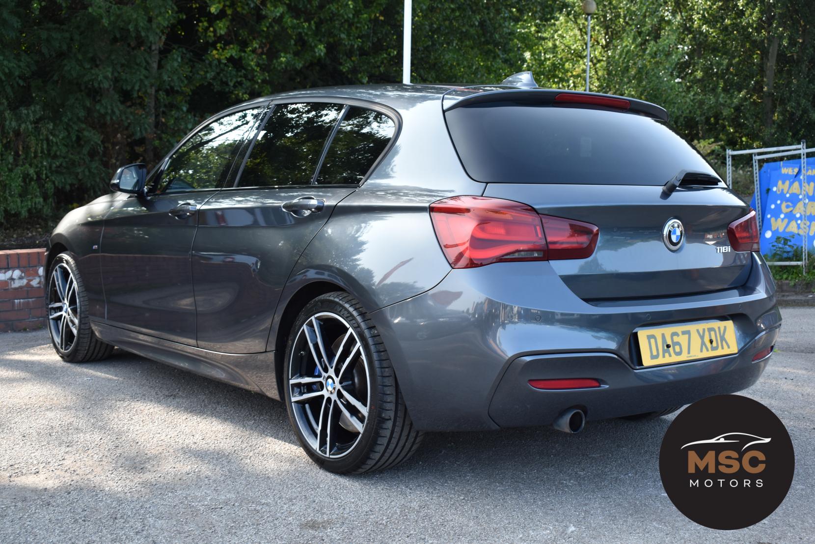 BMW 1 Series 1.5 118i M Sport Shadow Edition Hatchback 5dr Petrol Manual Euro 6 (s/s) (136 ps)