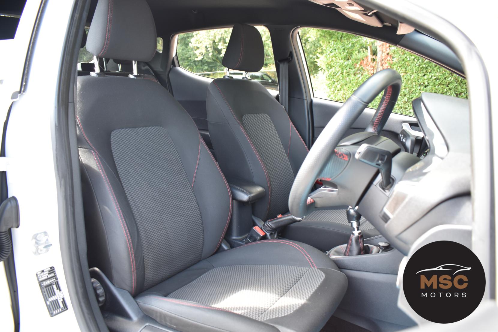 Ford Fiesta 1.0T EcoBoost ST-Line Edition Hatchback 5dr Petrol Manual Euro 6 (s/s) (95 ps)