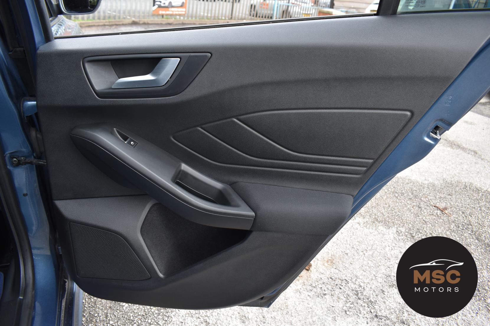 Ford Focus 1.0T EcoBoost ST-Line Hatchback 5dr Petrol Manual Euro 6 (s/s) (125 ps)