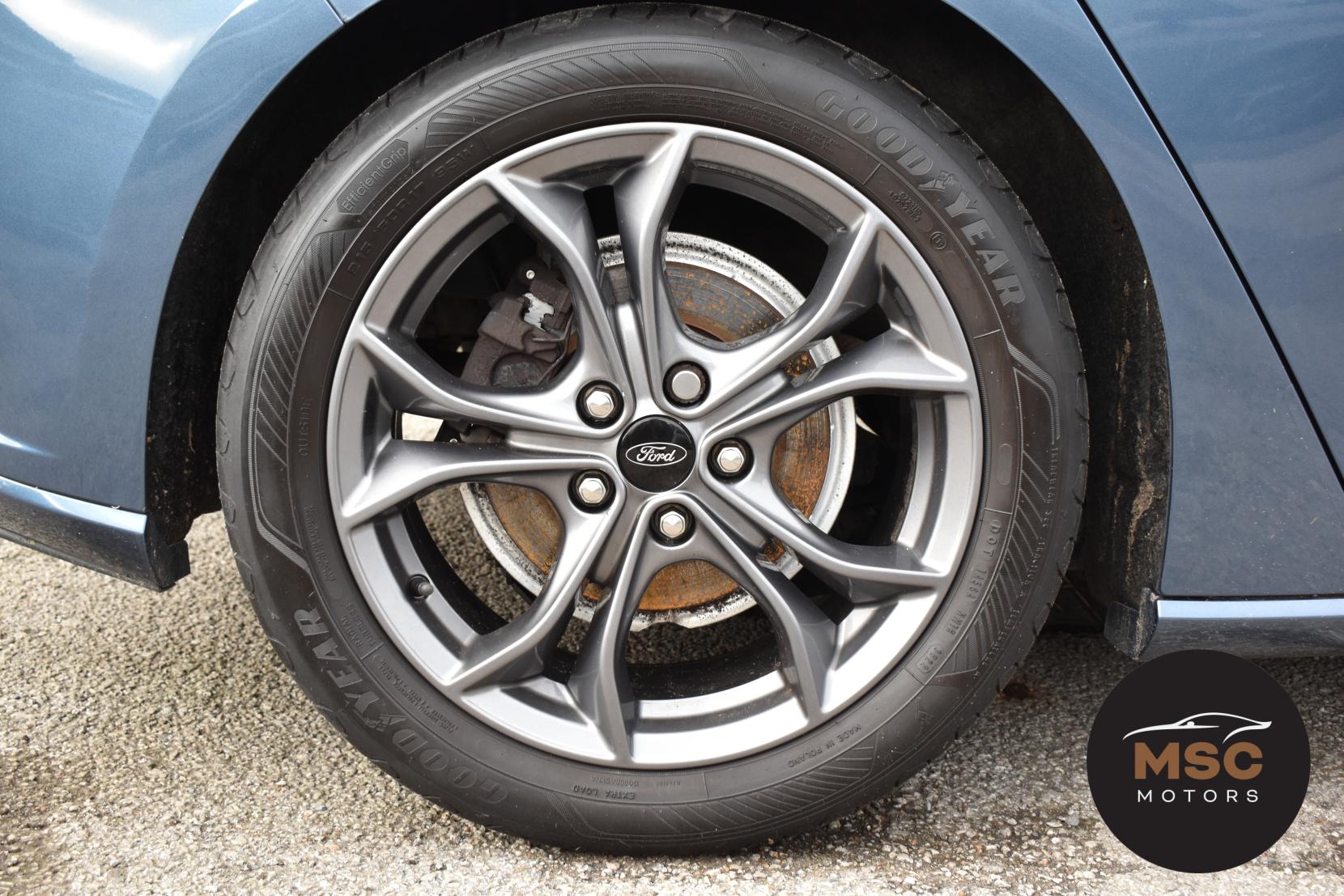 Ford Focus 1.0T EcoBoost ST-Line Hatchback 5dr Petrol Manual Euro 6 (s/s) (125 ps)