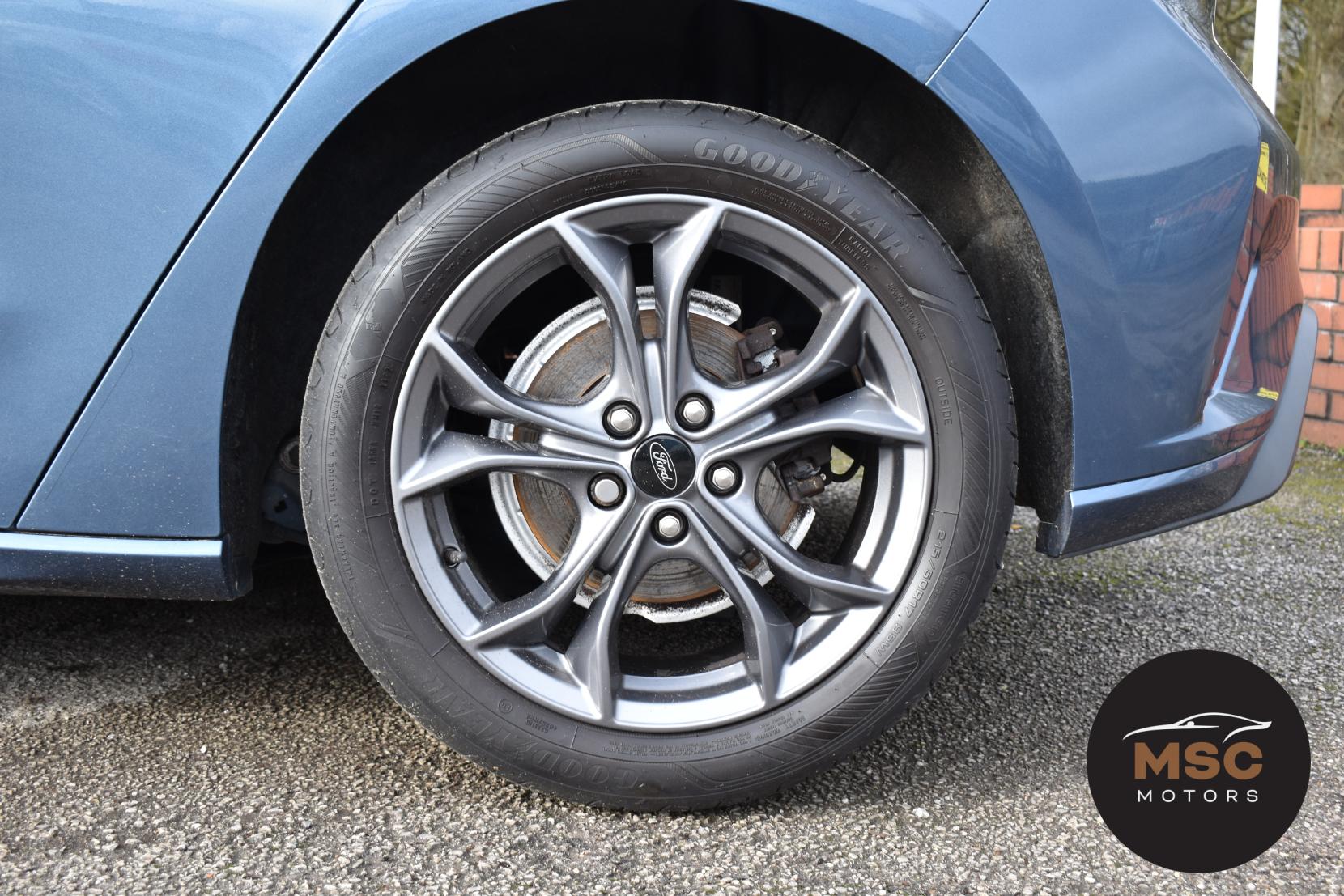 Ford Focus 1.0T EcoBoost ST-Line Hatchback 5dr Petrol Manual Euro 6 (s/s) (125 ps)