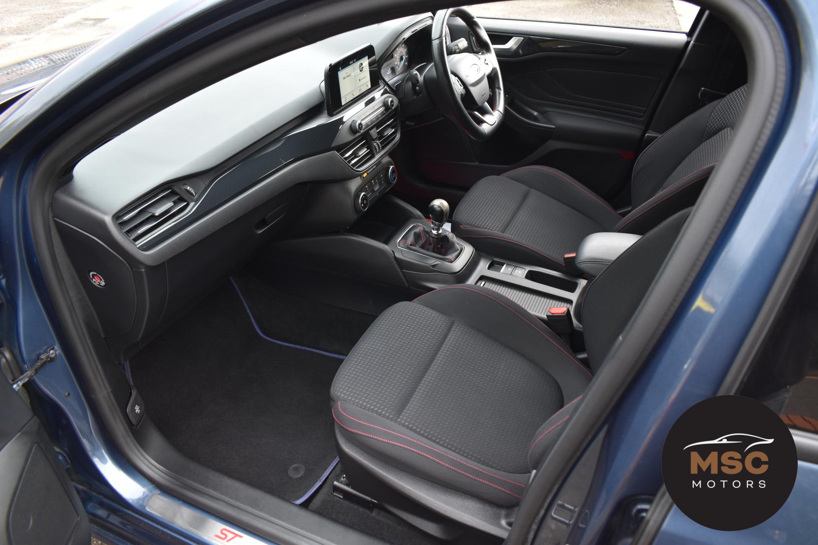 Ford Focus 1.0T EcoBoost ST-Line Hatchback 5dr Petrol Manual Euro 6 (s/s) (125 ps)