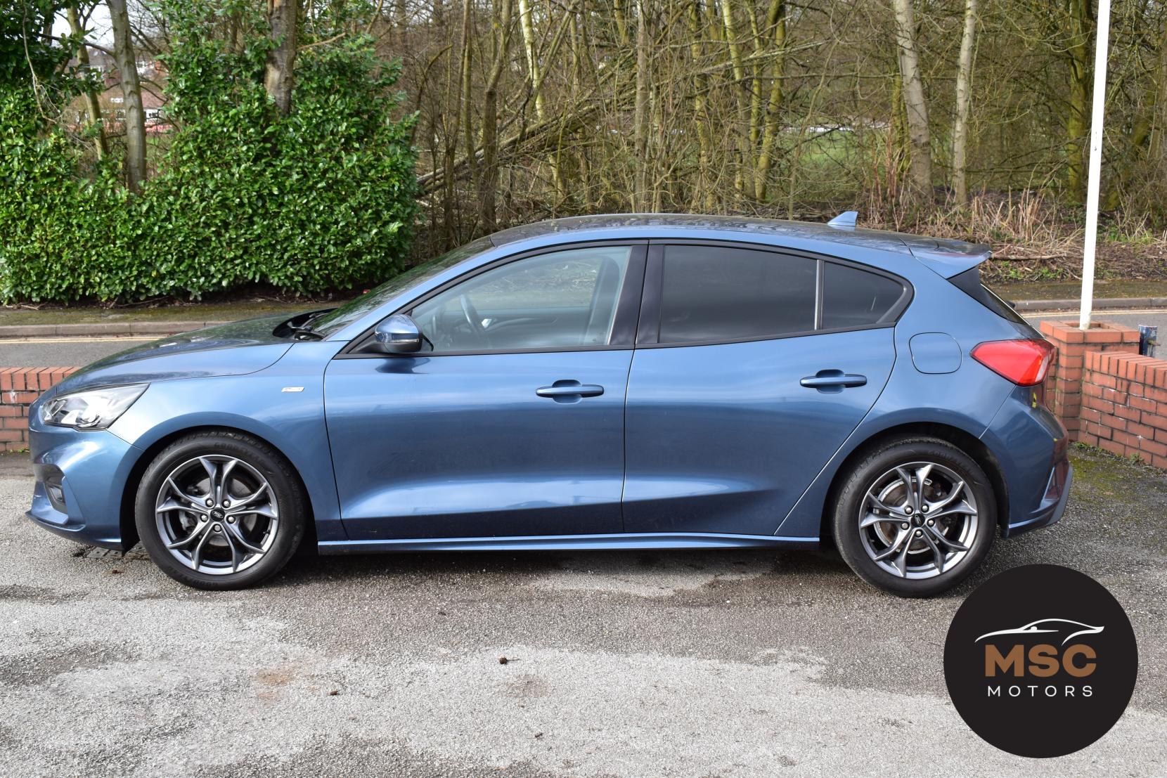 Ford Focus 1.0T EcoBoost ST-Line Hatchback 5dr Petrol Manual Euro 6 (s/s) (125 ps)