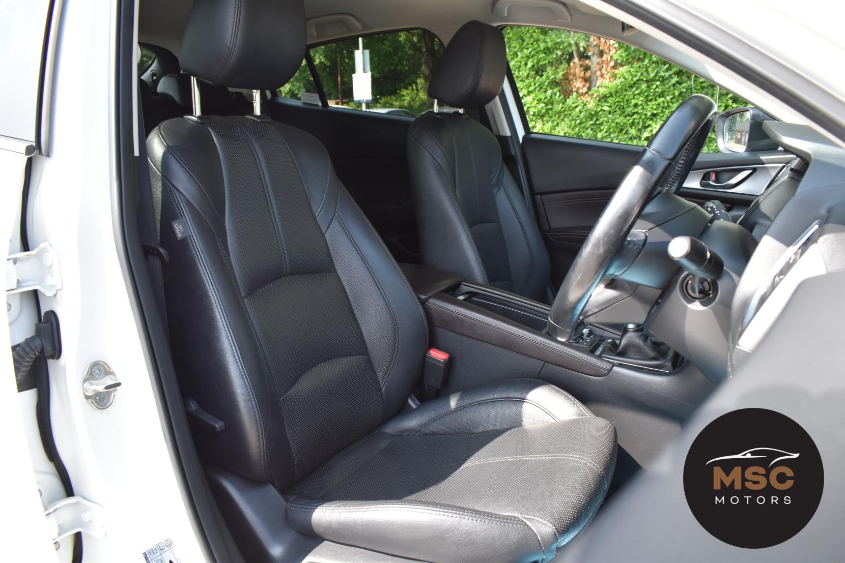 Mazda Mazda3 2.0 SKYACTIV-G Sport Nav Hatchback 5dr Petrol Manual Euro 6 (s/s) (165 ps)
