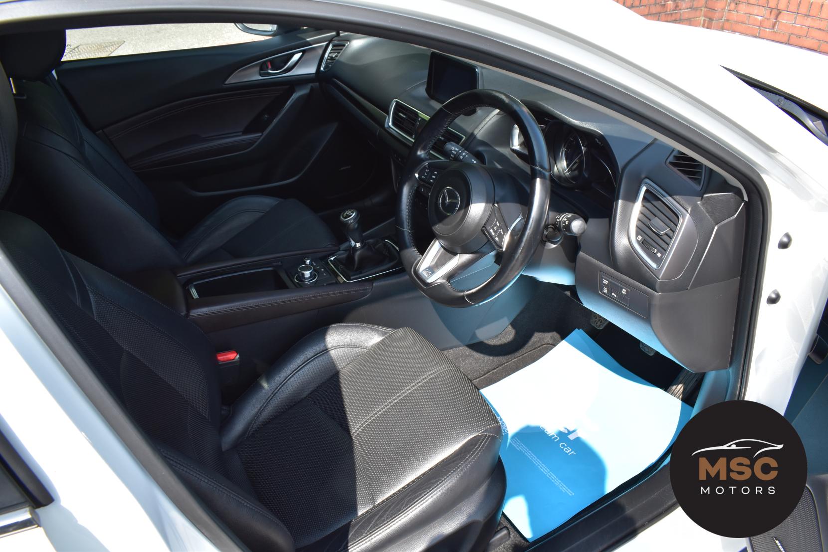 Mazda Mazda3 2.0 SKYACTIV-G Sport Nav Hatchback 5dr Petrol Manual Euro 6 (s/s) (165 ps)