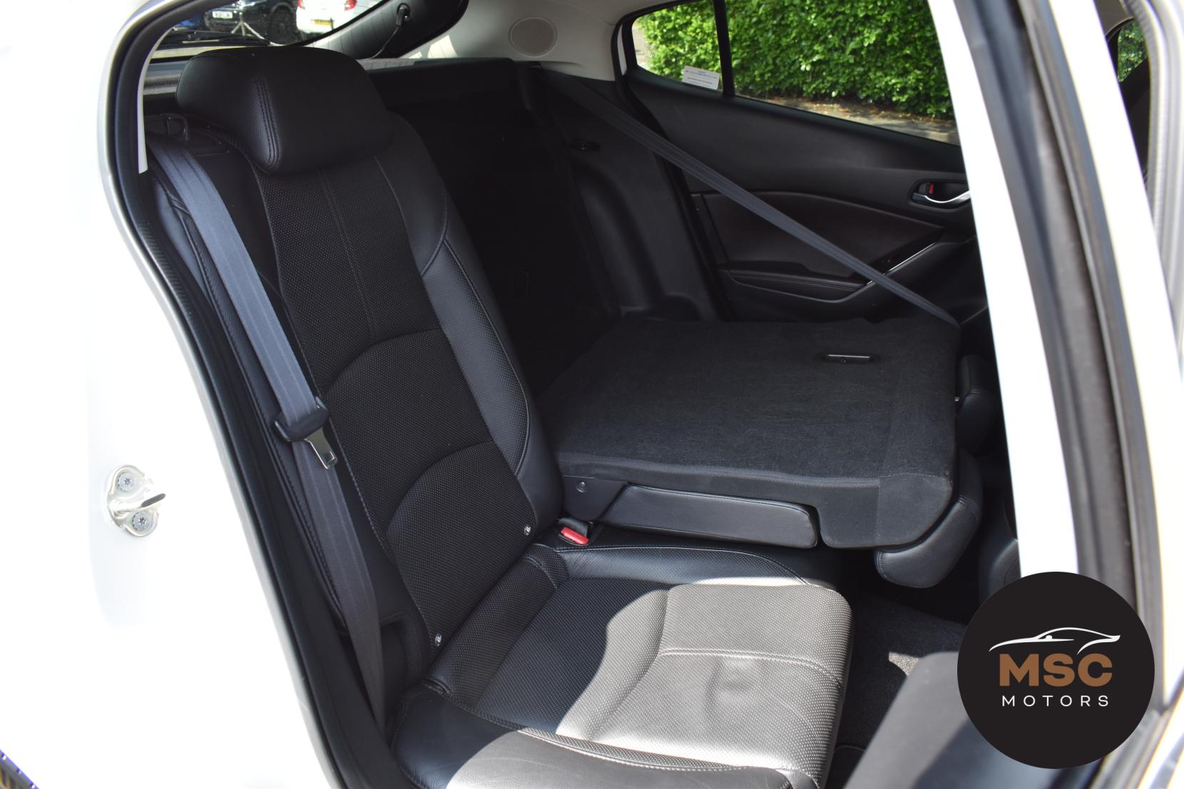 Mazda Mazda3 2.0 SKYACTIV-G Sport Nav Hatchback 5dr Petrol Manual Euro 6 (s/s) (165 ps)