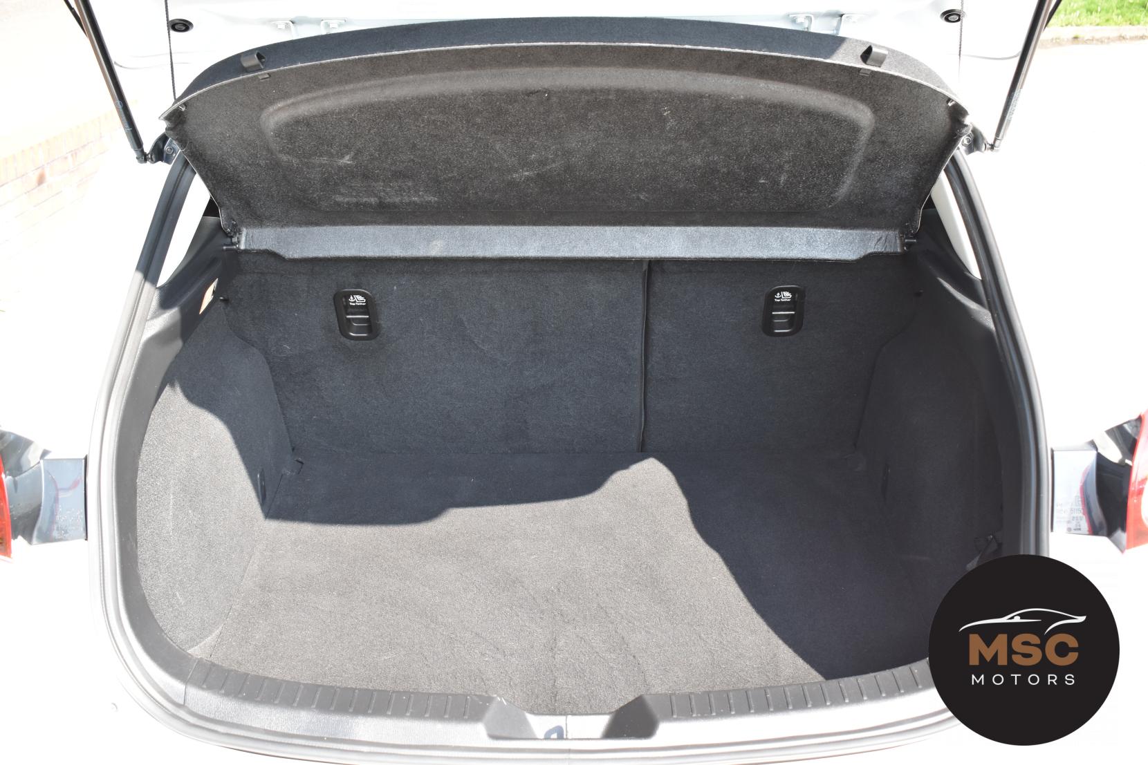 Mazda Mazda3 2.0 SKYACTIV-G Sport Nav Hatchback 5dr Petrol Manual Euro 6 (s/s) (165 ps)