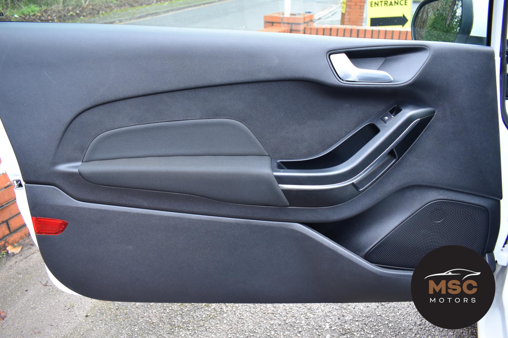 Ford Fiesta 1.0T EcoBoost Zetec Hatchback 3dr Petrol Manual Euro 6 (s/s) (100 ps)